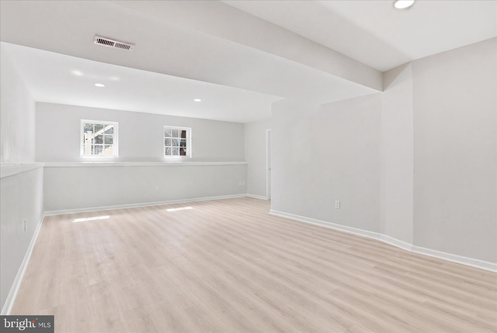 KINGSBROOKE - Residential