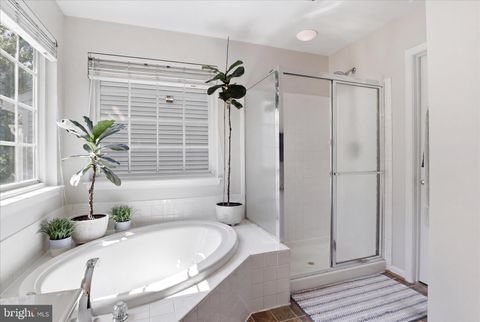 Tiny photo for 8812 Fenimore Place, BRISTOW, VA 20136 (MLS # VAPW2119418)