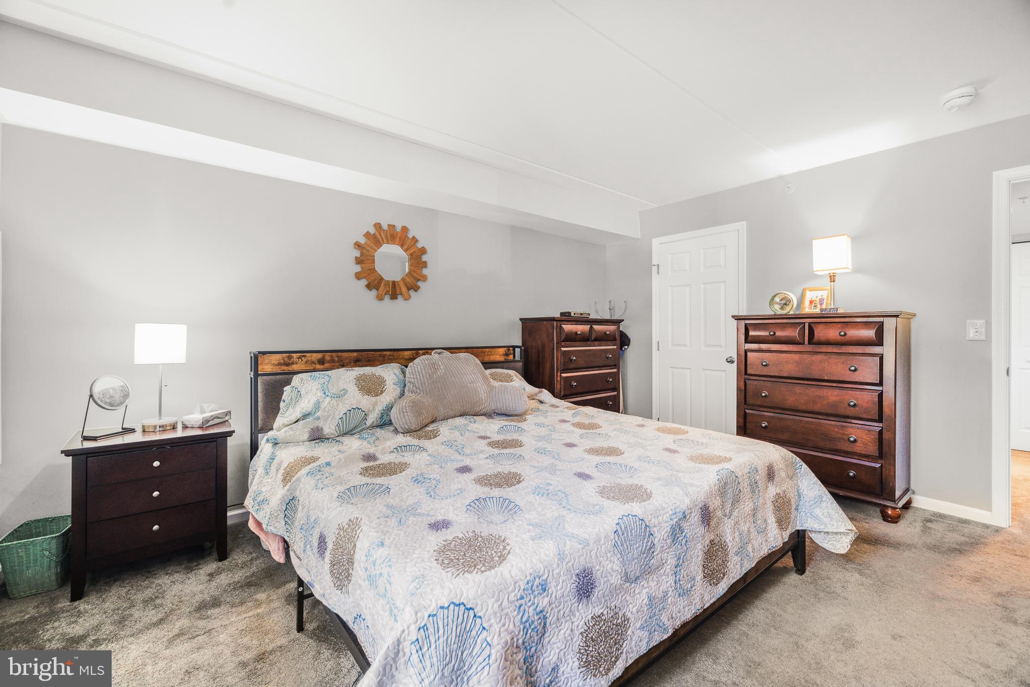 HILLTOP - Residential