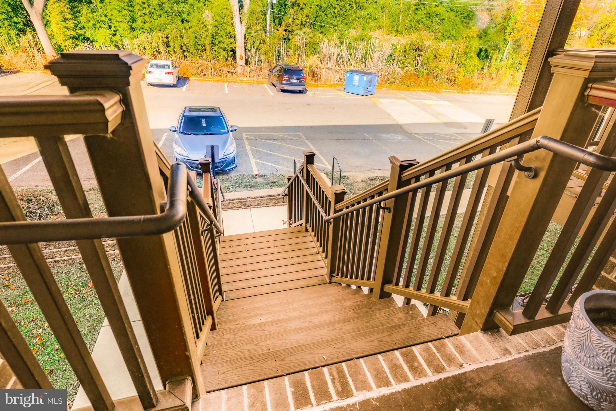 HILLTOP - Residential