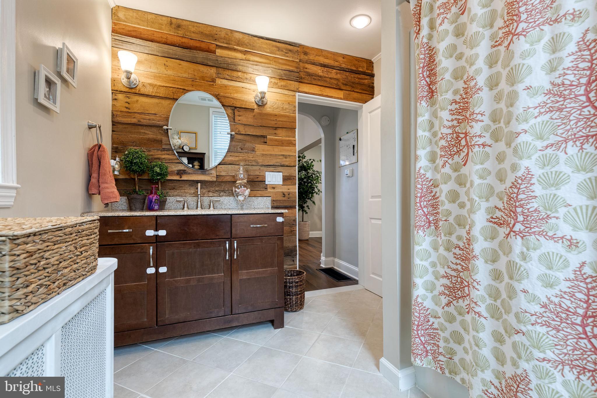 FAIRLAWN - Residential