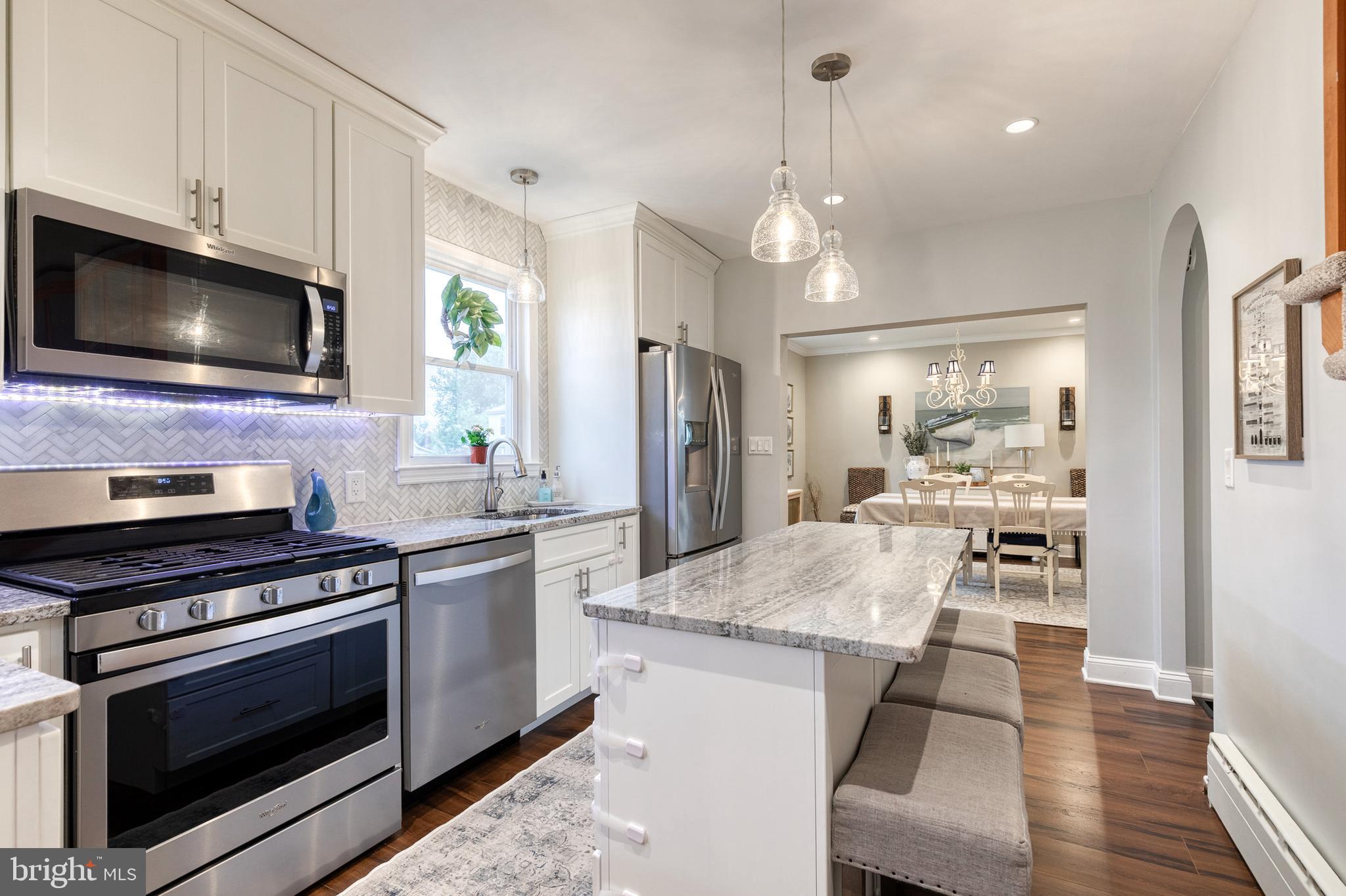 FAIRLAWN - Residential