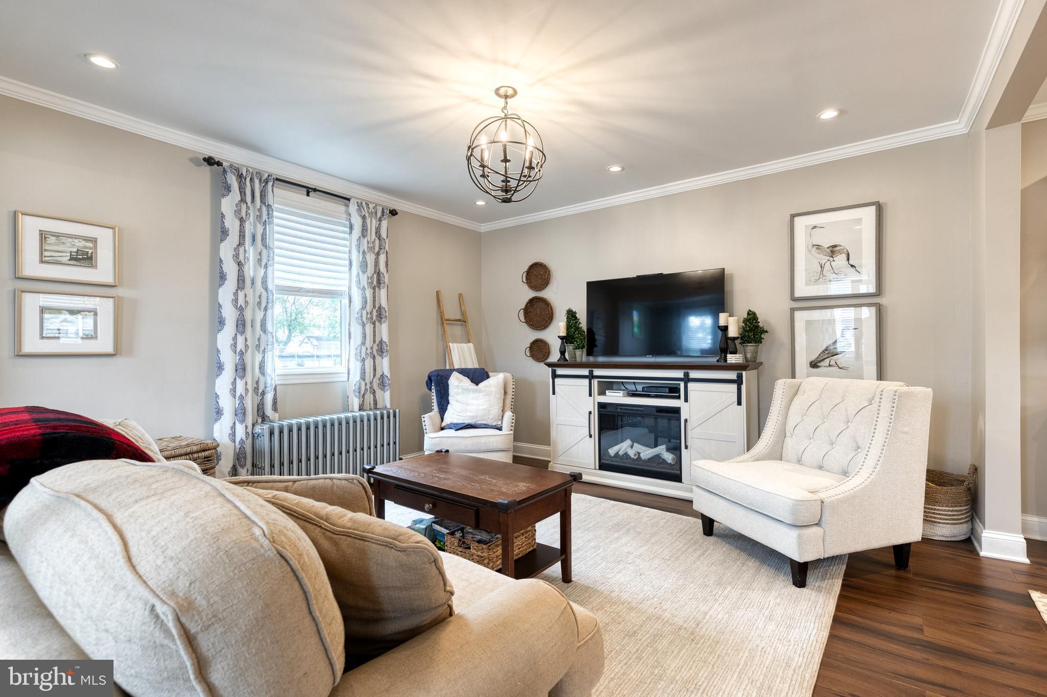 FAIRLAWN - Residential