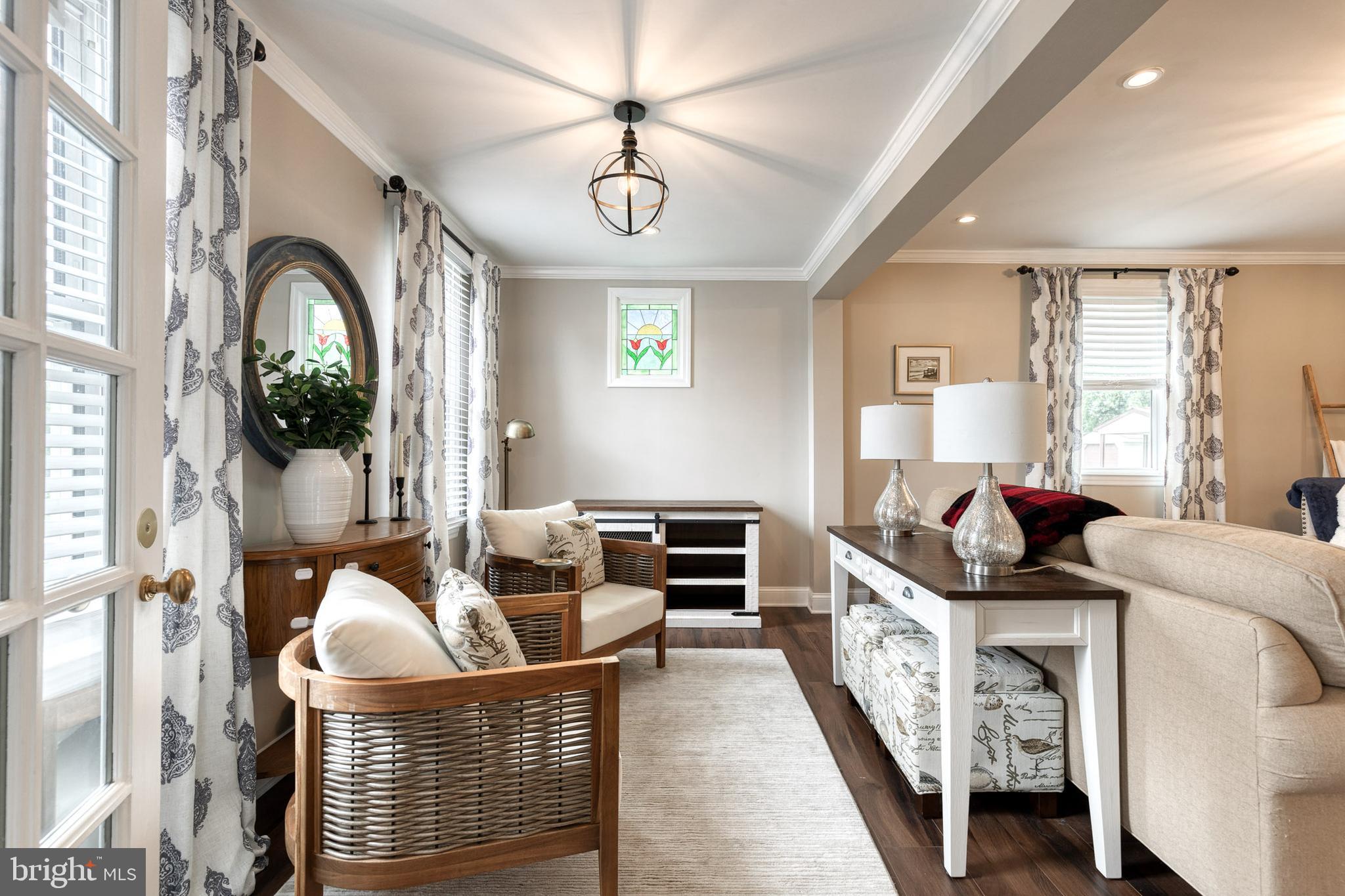 FAIRLAWN - Residential