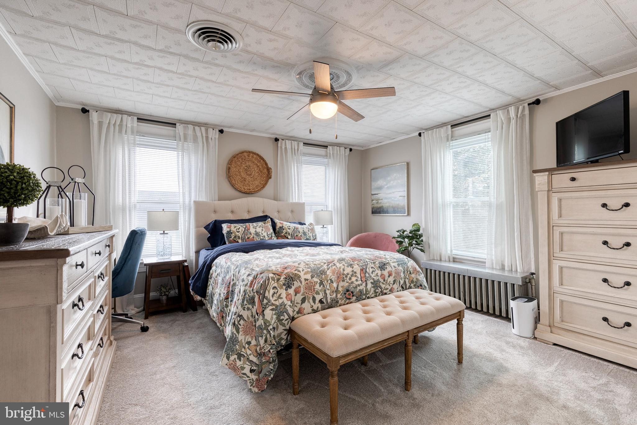 FAIRLAWN - Residential