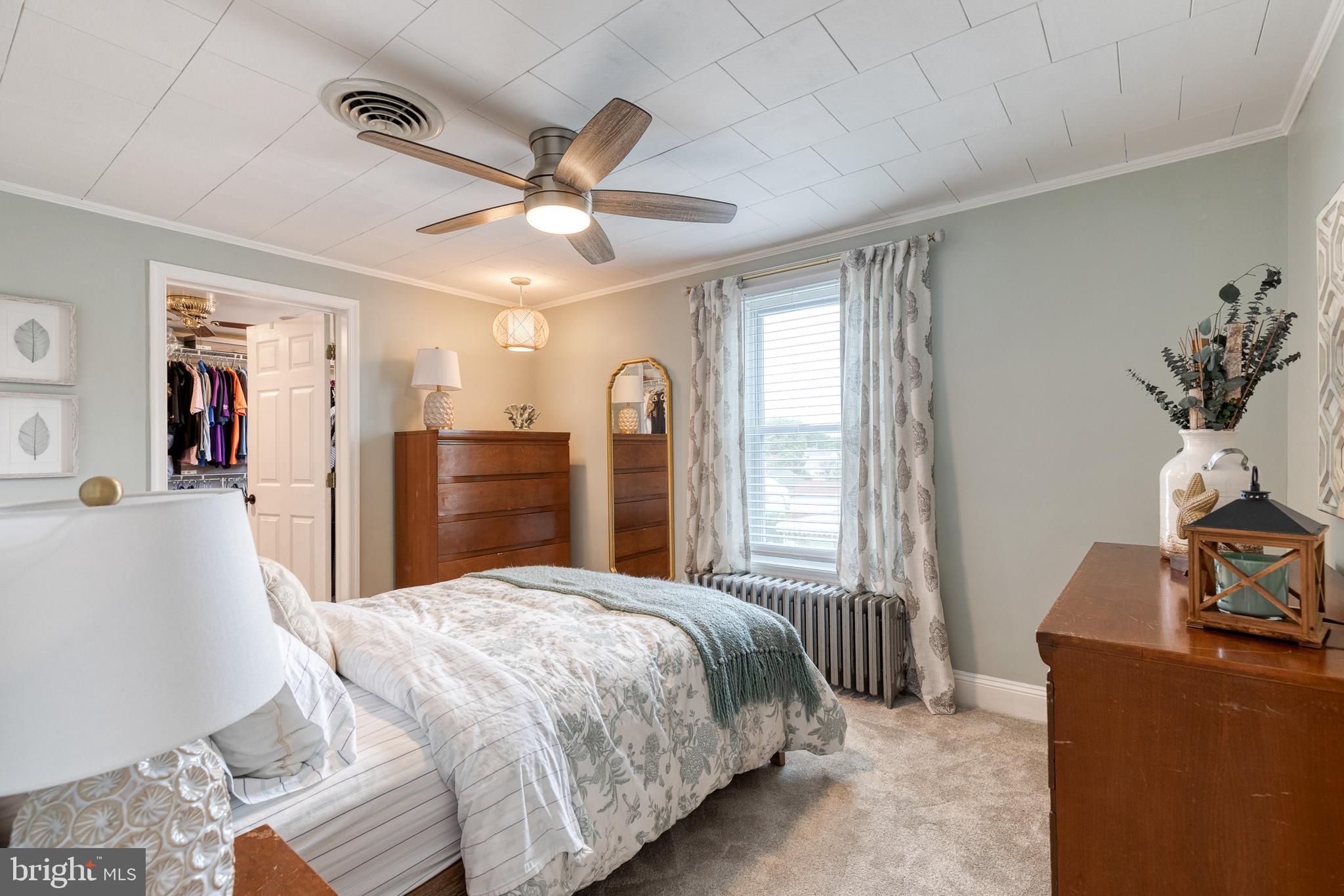 FAIRLAWN - Residential