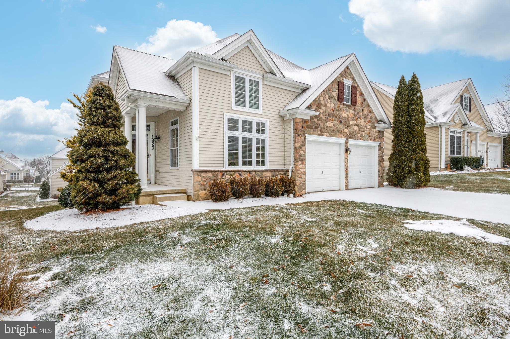 VILLAGE GRANDE AT MILLERS RUN - Residential