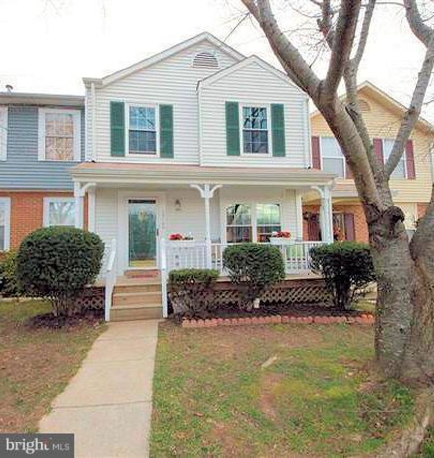 Beautiful Townhouse with Granite counters and an Island. Newer stainless steel refrigerator and New dishwasher. Gas range and Gorgeous cabinets. Large master with private bath overlooking private yard backing to trees. Large lower level family room with room for entertainment . Close to shopping, dining and Potomac mills. Shows well.(Home inspection welcomed, however for information purposes only.