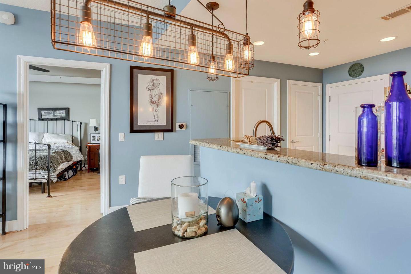 ECLIPSE ON CENTER PARK - Residential Lease