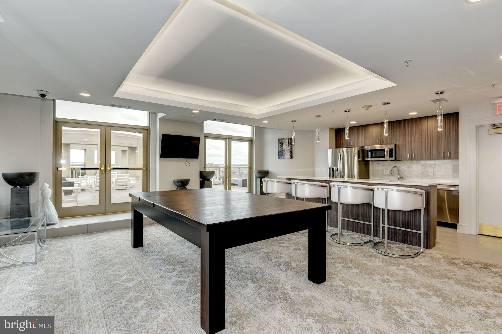 ECLIPSE ON CENTER PARK - Residential Lease