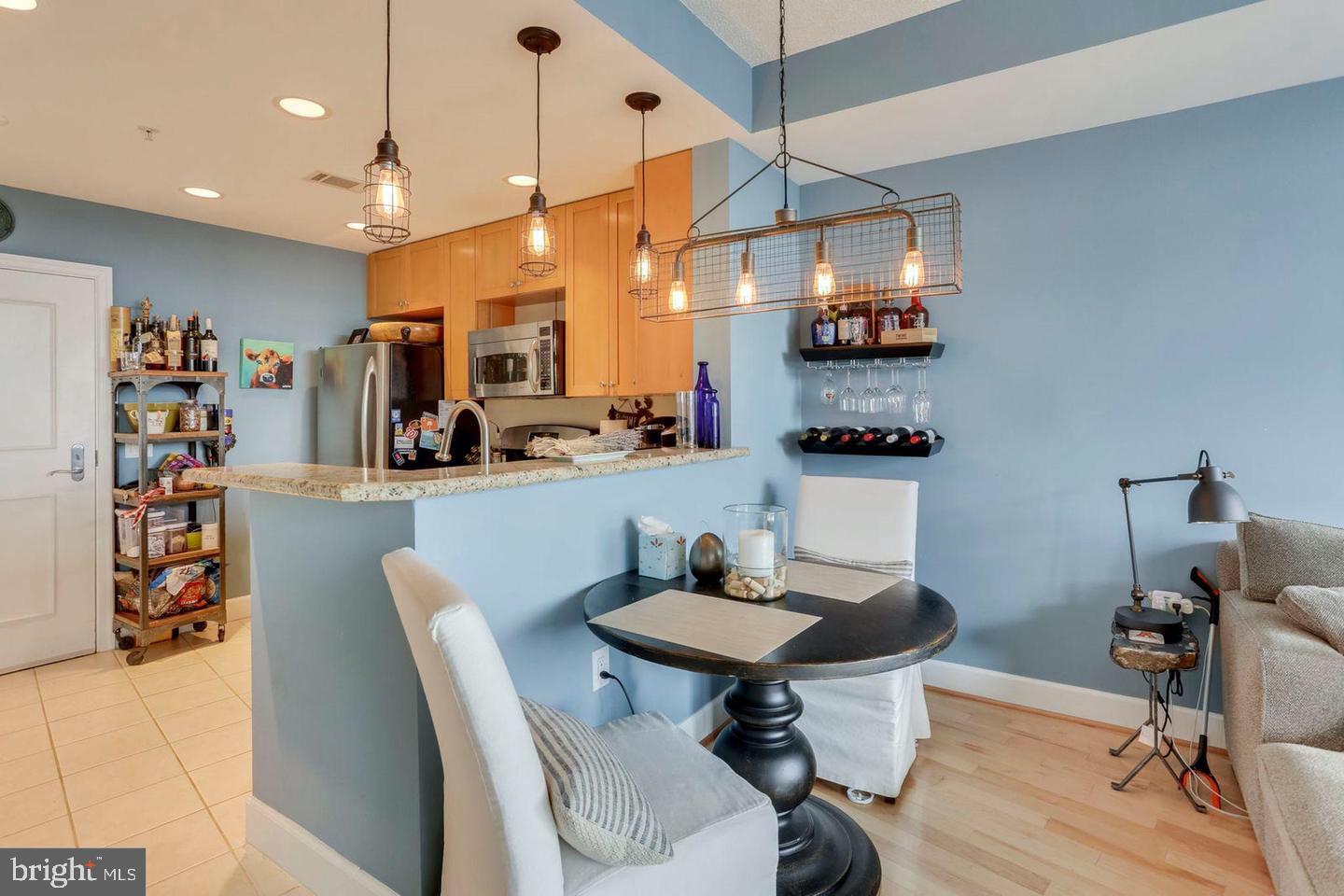 ECLIPSE ON CENTER PARK - Residential Lease