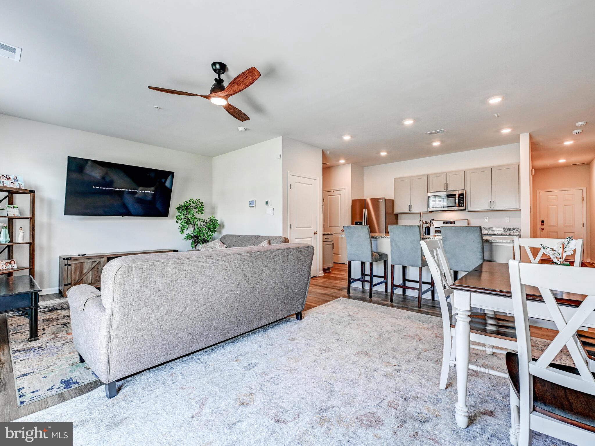 RIDGELY'S RESERVE - Residential Lease