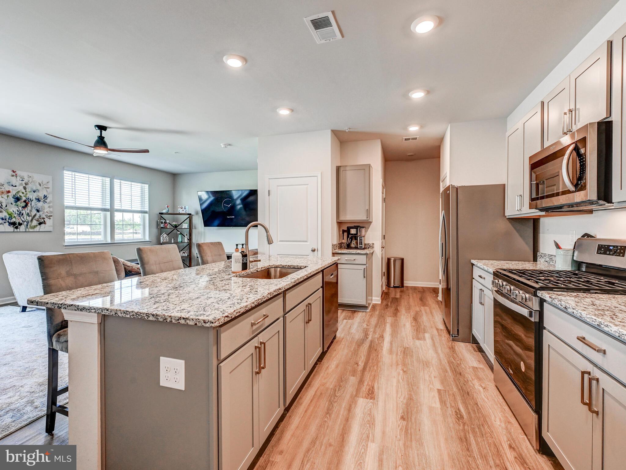 RIDGELY'S RESERVE - Residential Lease