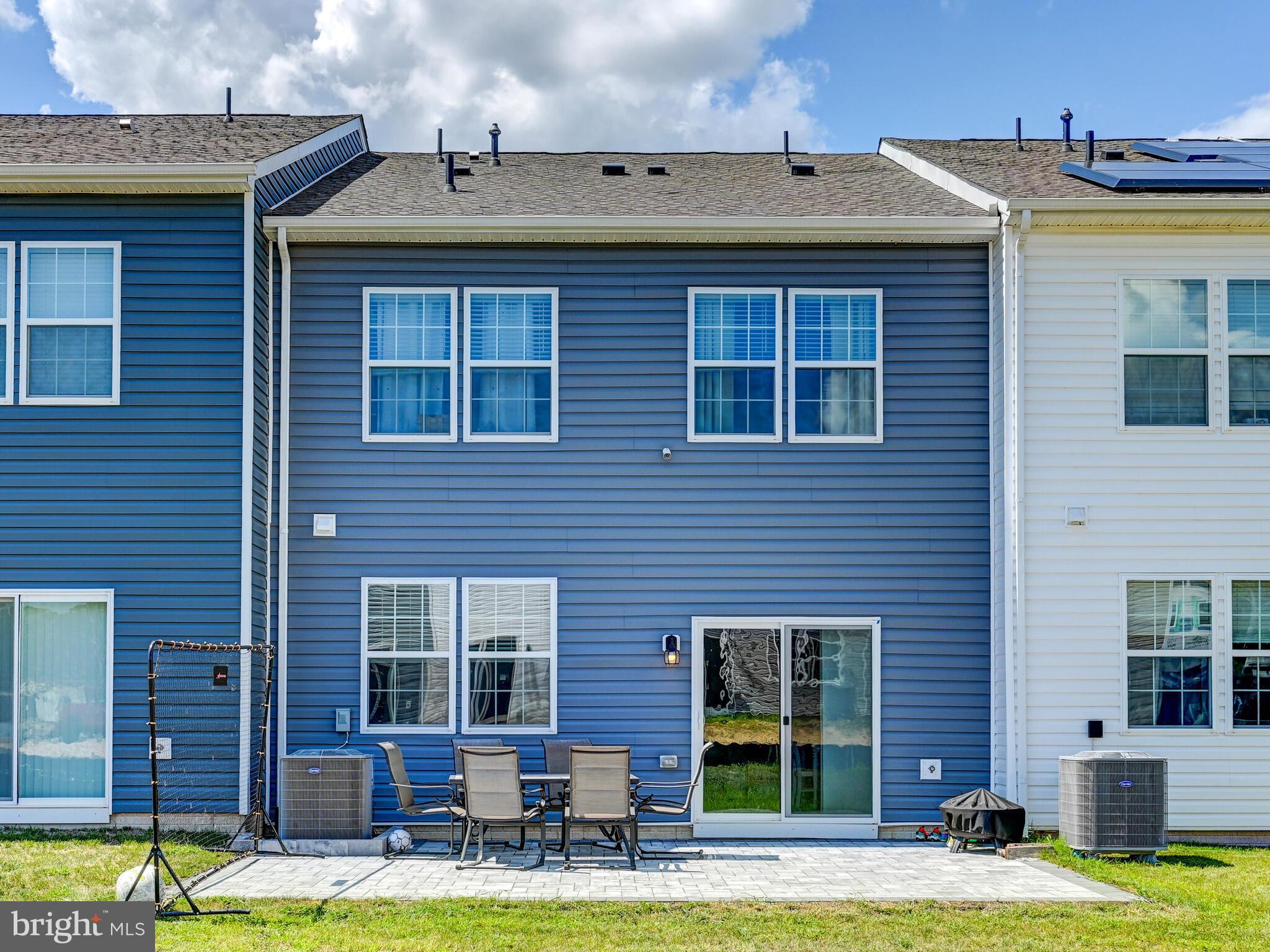 RIDGELY'S RESERVE - Residential Lease