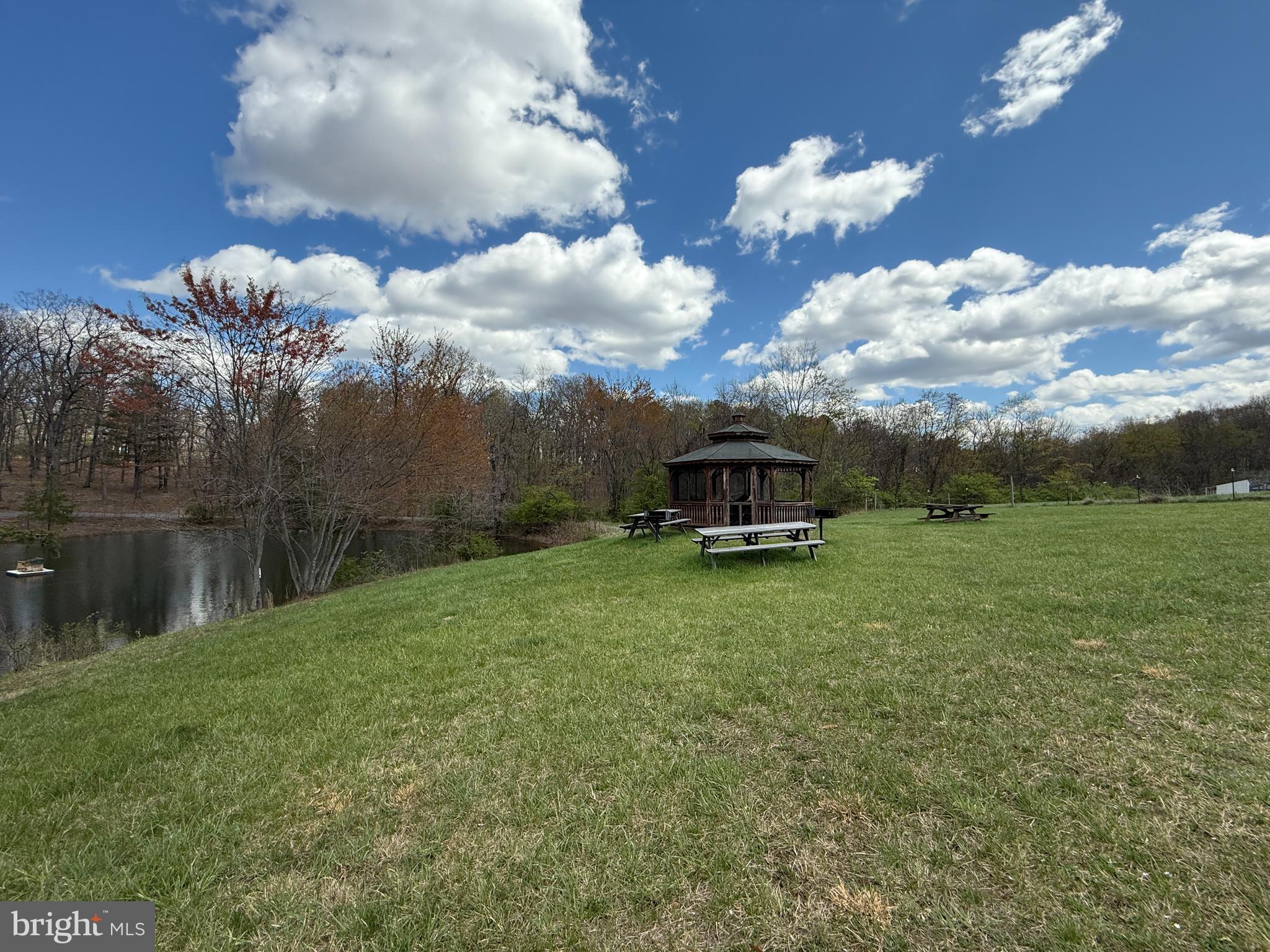 CRESCENT ORCHARDS - Land