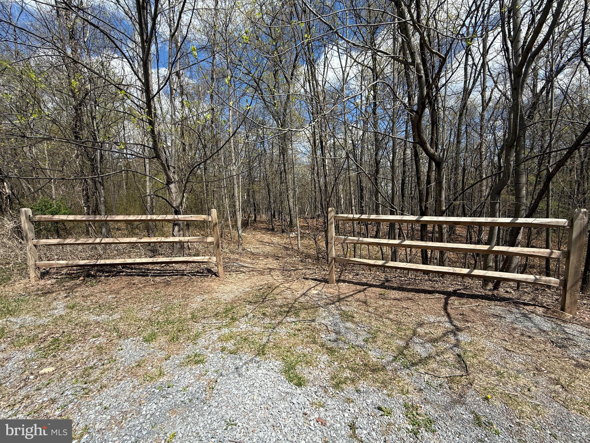 CRESCENT ORCHARDS - Land