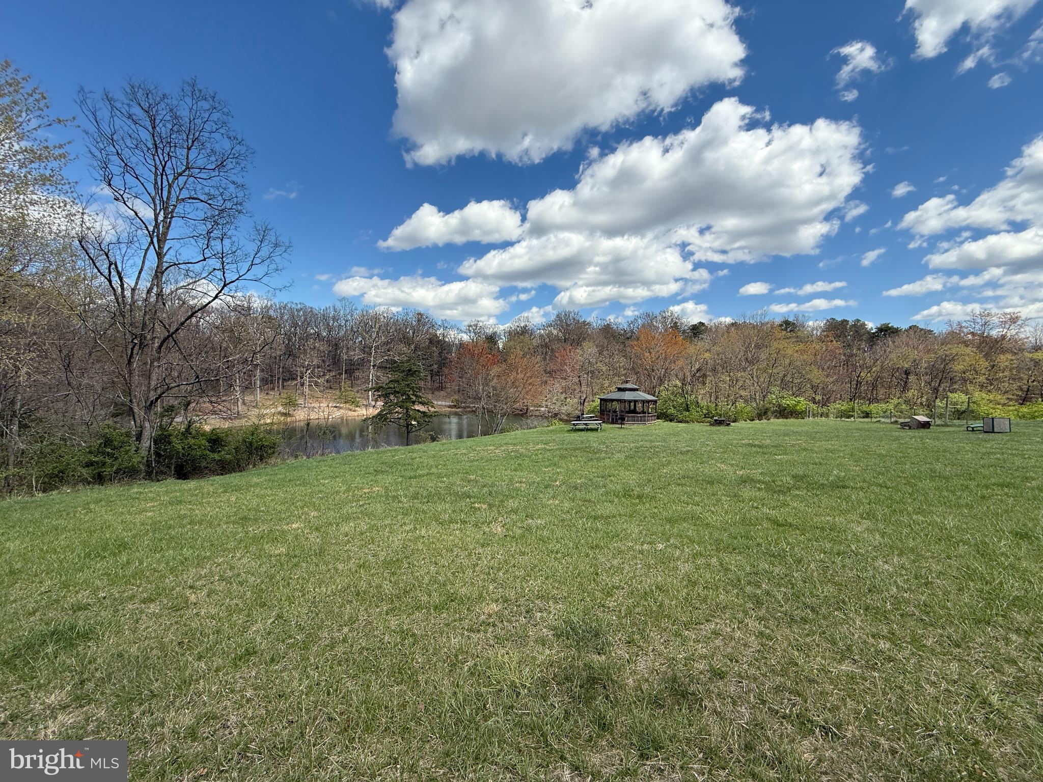 CRESCENT ORCHARDS - Land