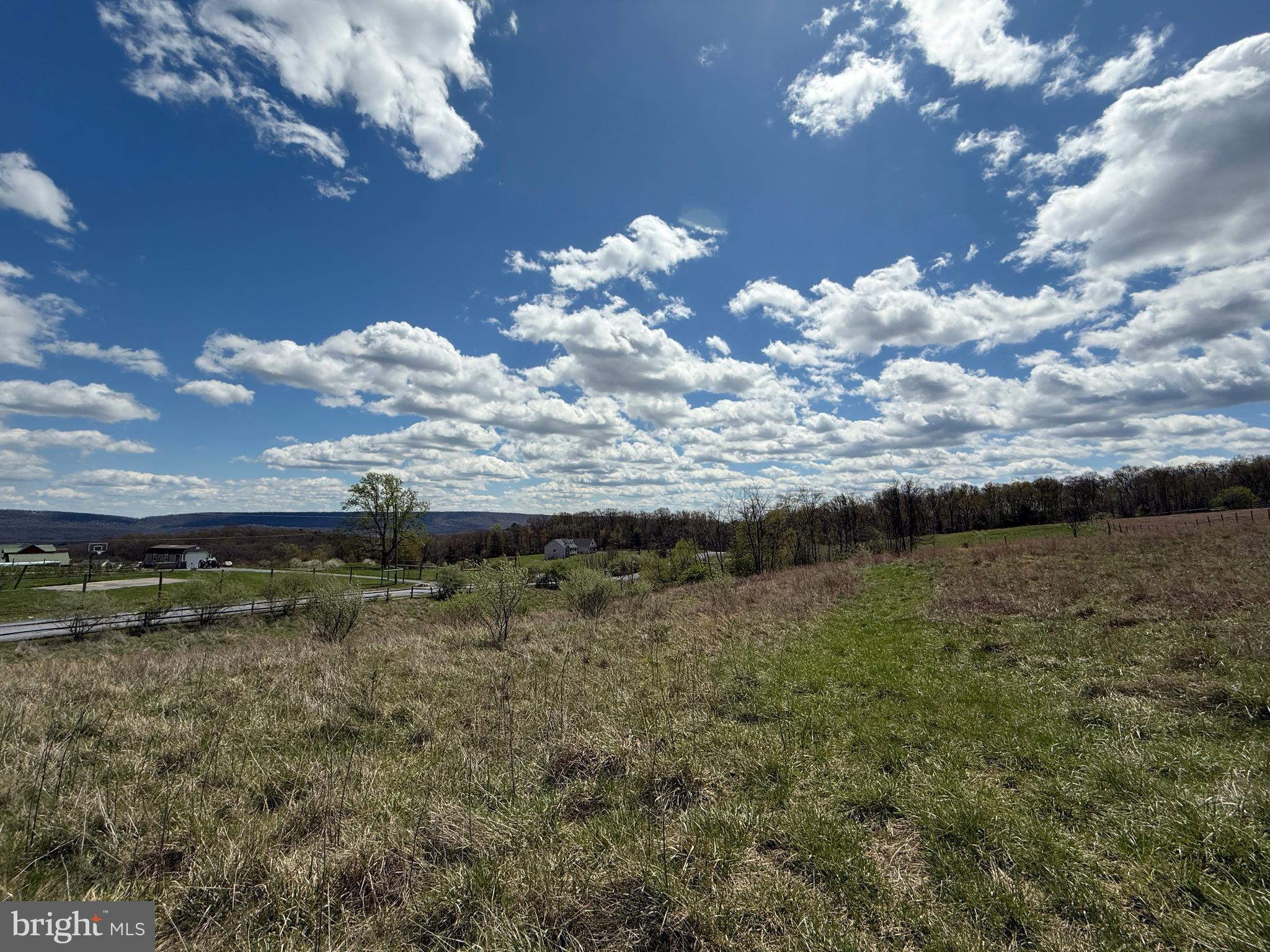 CRESCENT ORCHARDS - Land