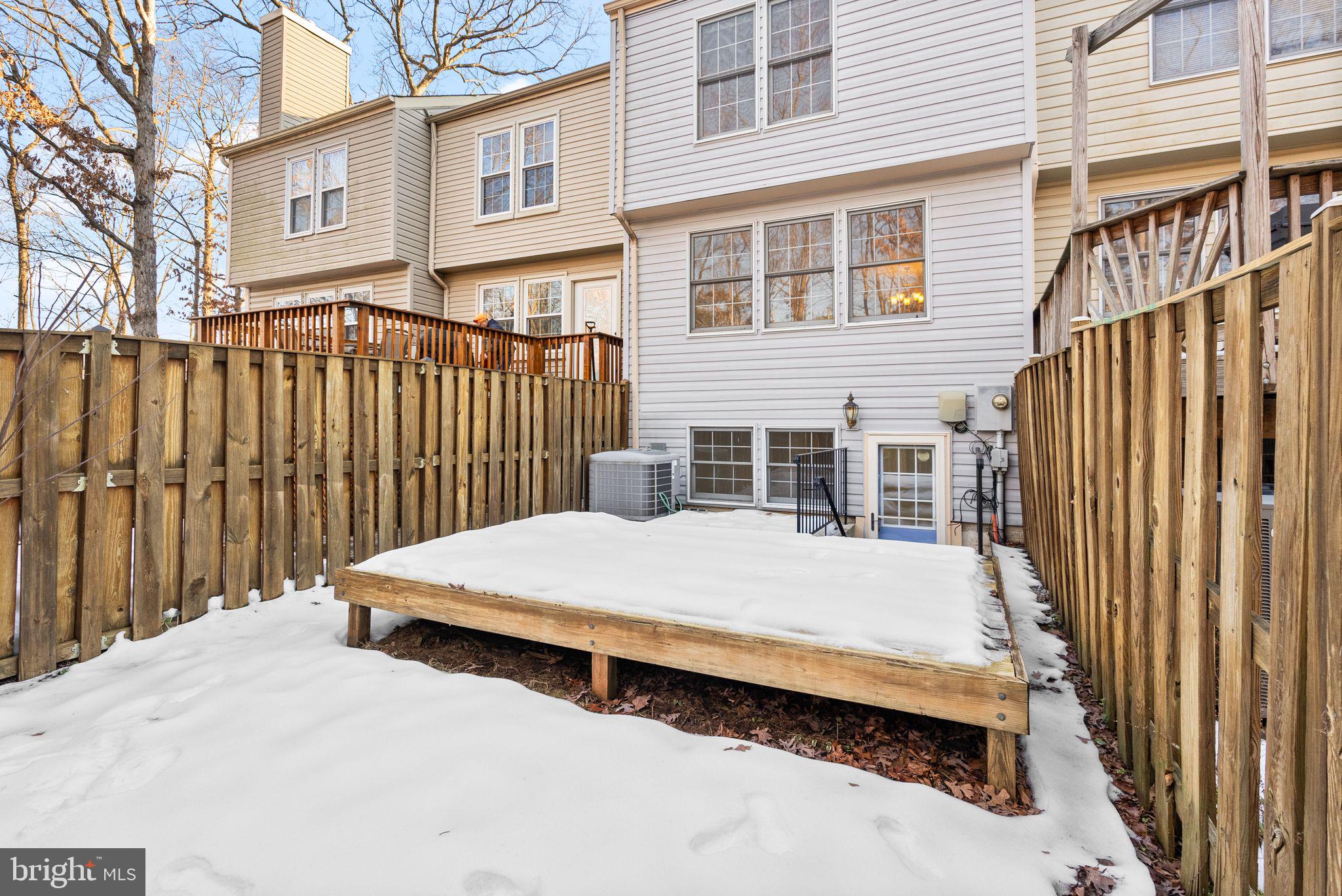 GREEN TRAILS - Residential