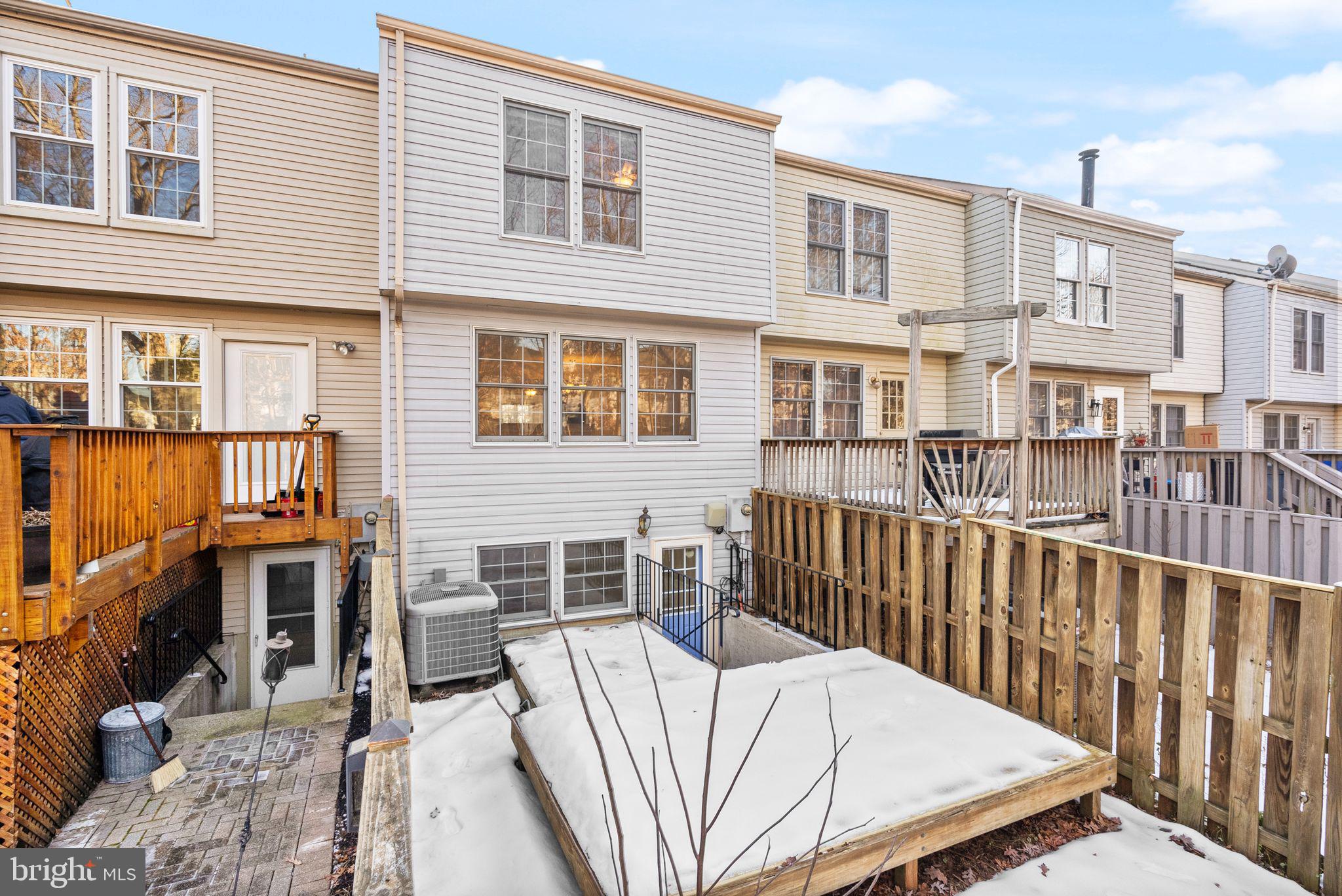 GREEN TRAILS - Residential