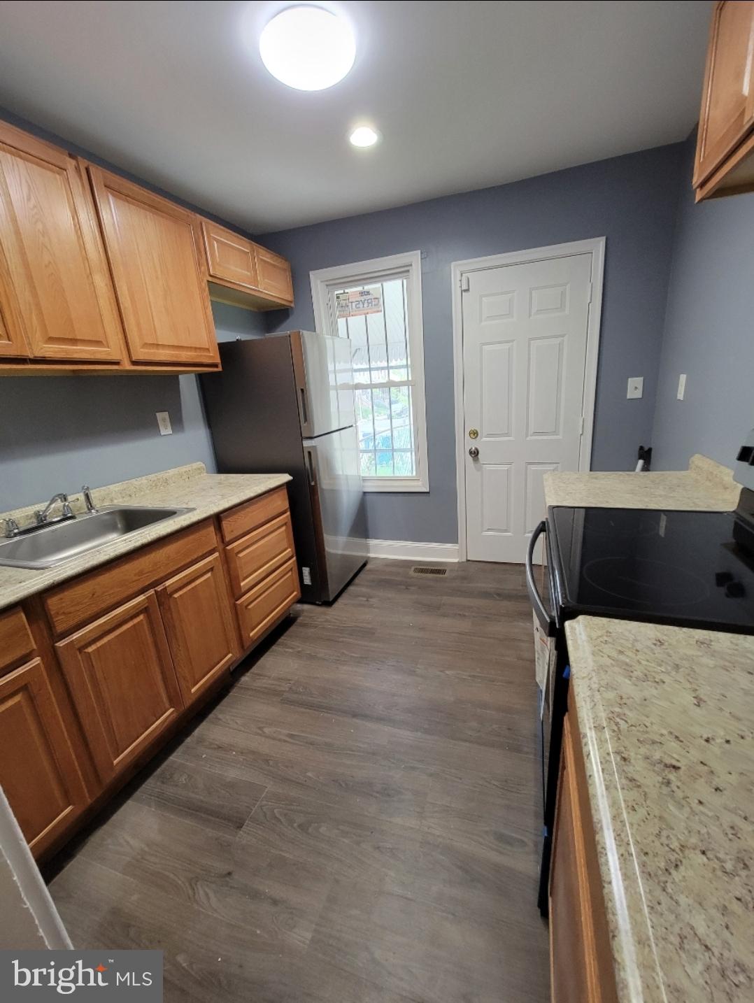 SAINT JOSEPHS - Residential Lease