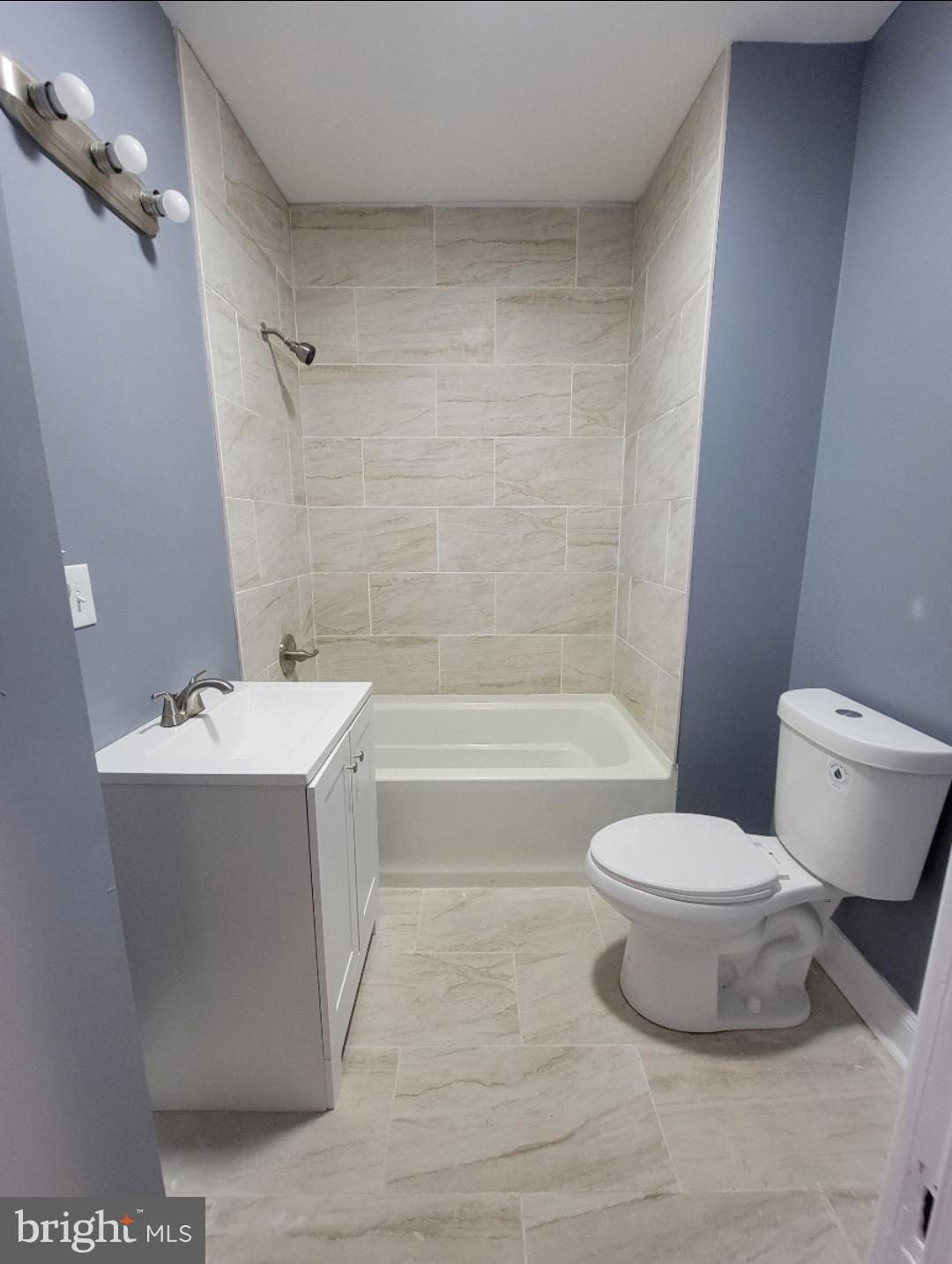 SAINT JOSEPHS - Residential Lease