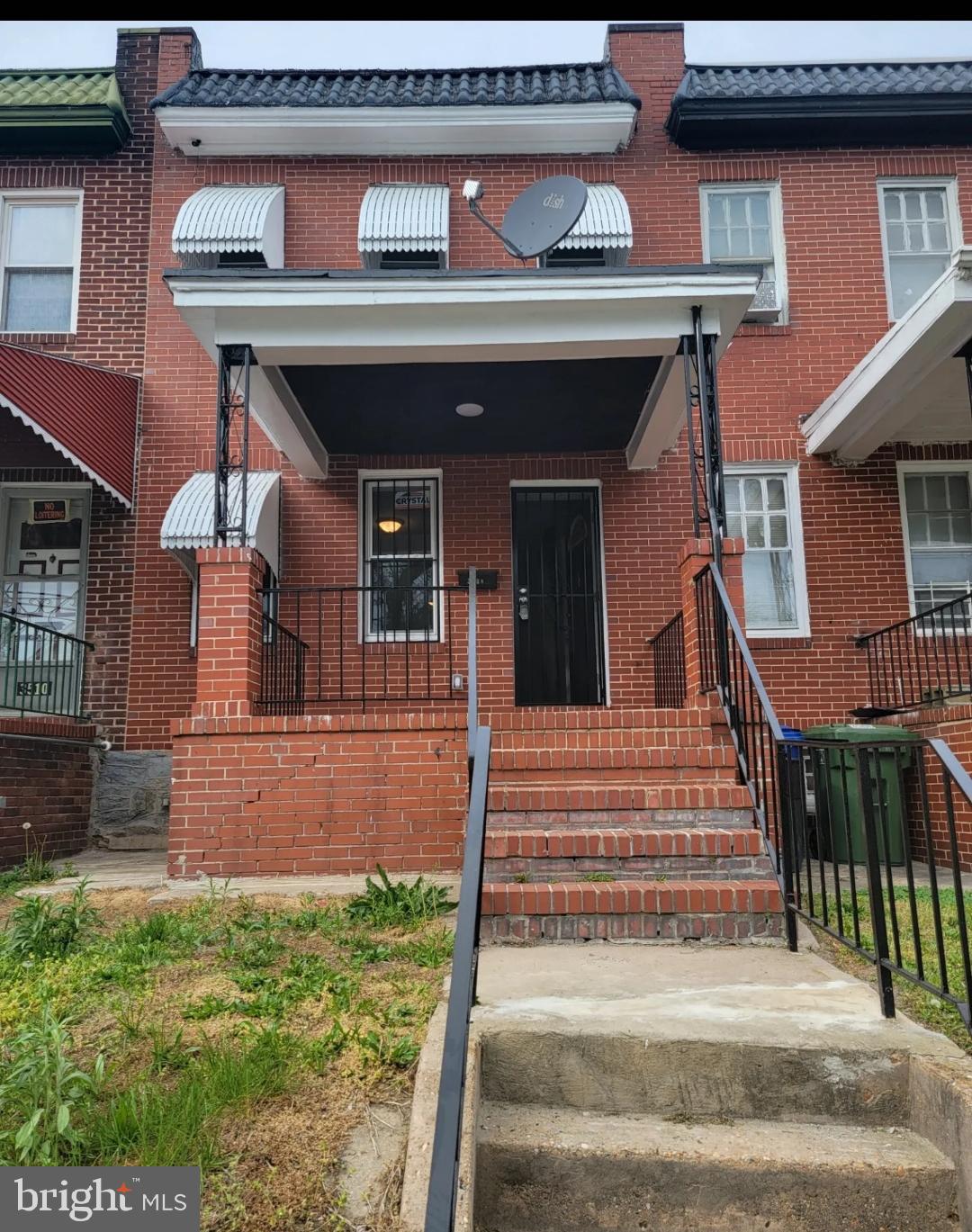 SAINT JOSEPHS - Residential Lease