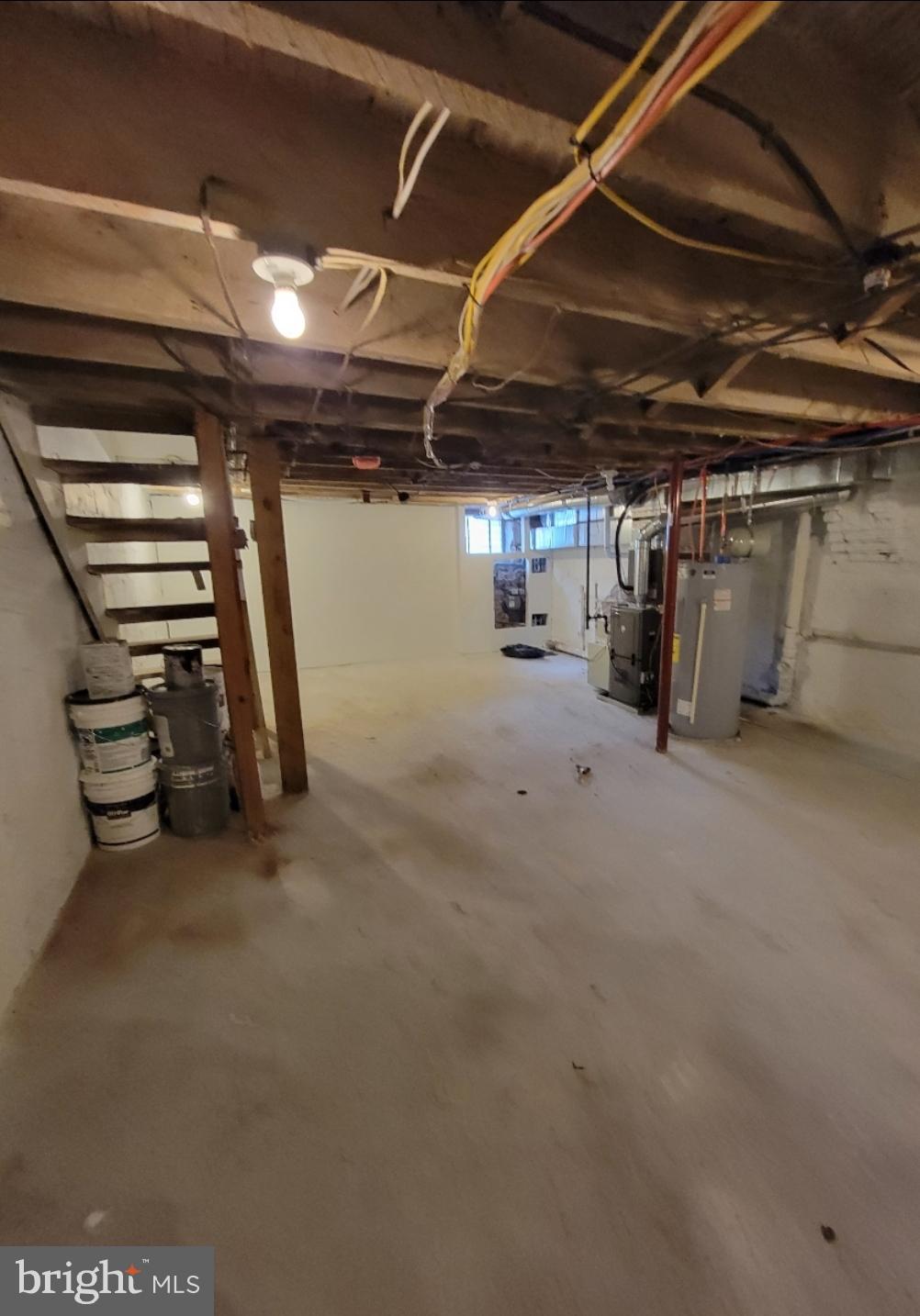 SAINT JOSEPHS - Residential Lease