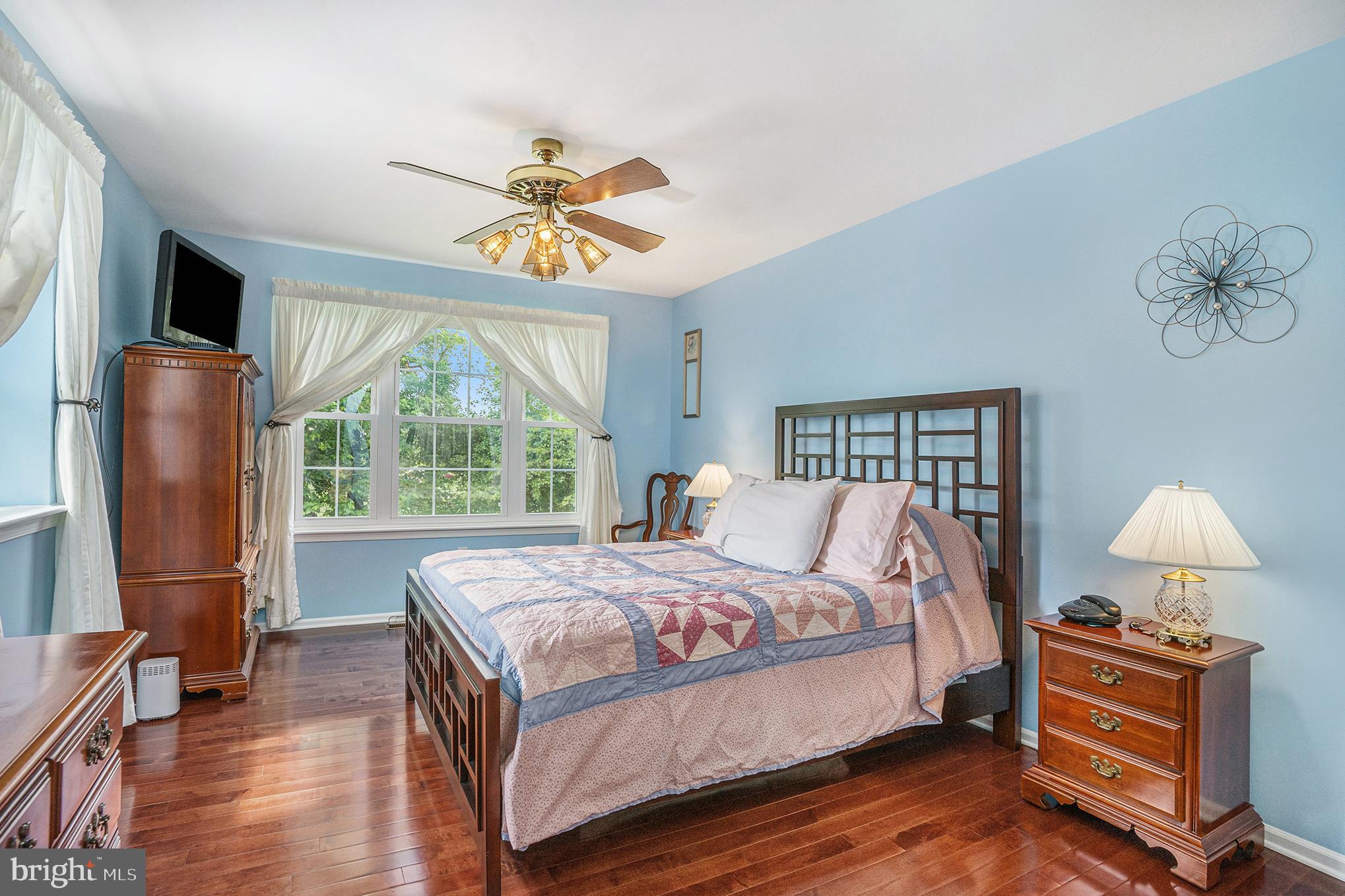 NORTHRIDGE ESTATES - Residential