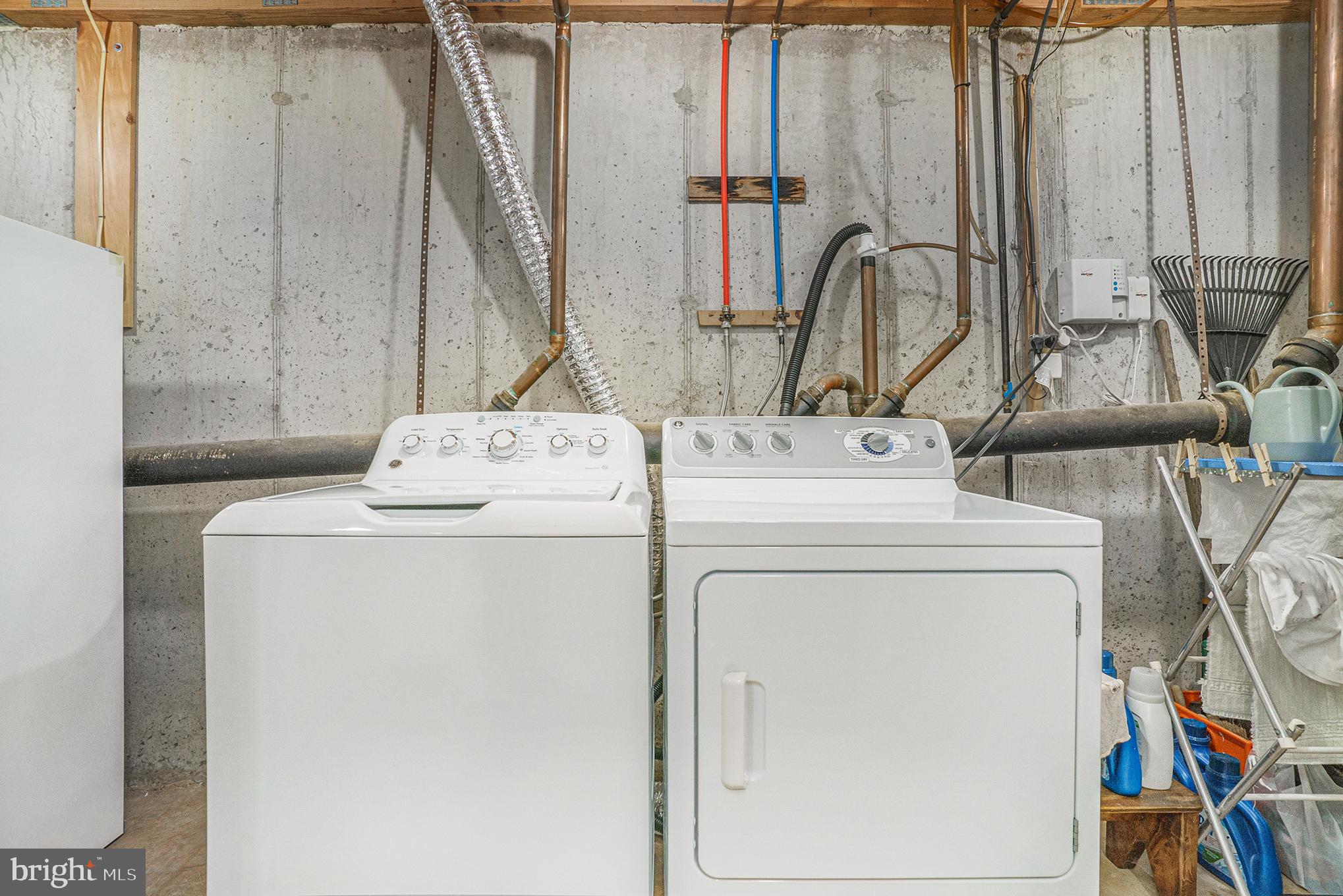 NORTHRIDGE ESTATES - Residential