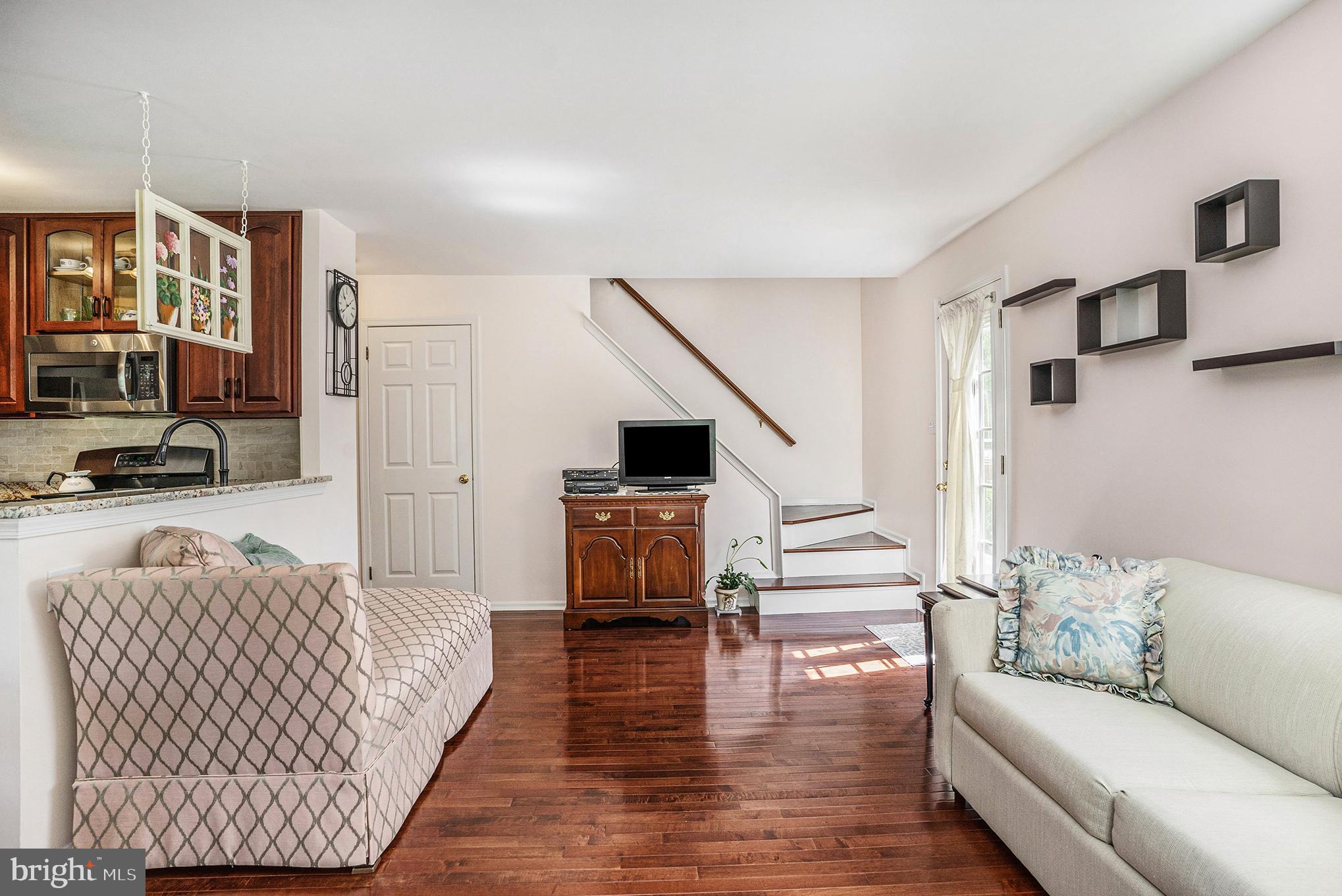 NORTHRIDGE ESTATES - Residential