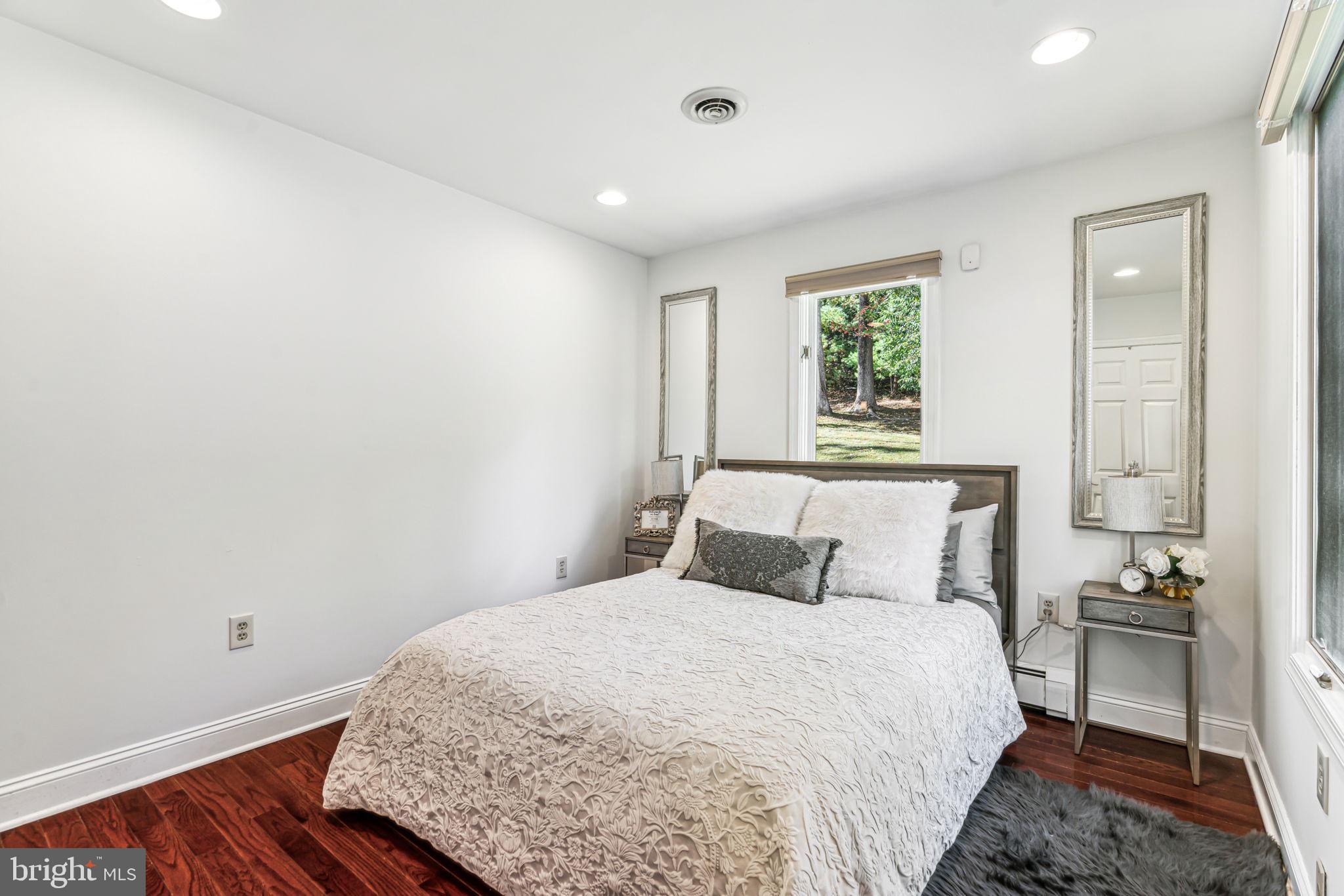 GLEN MILLS - Residential