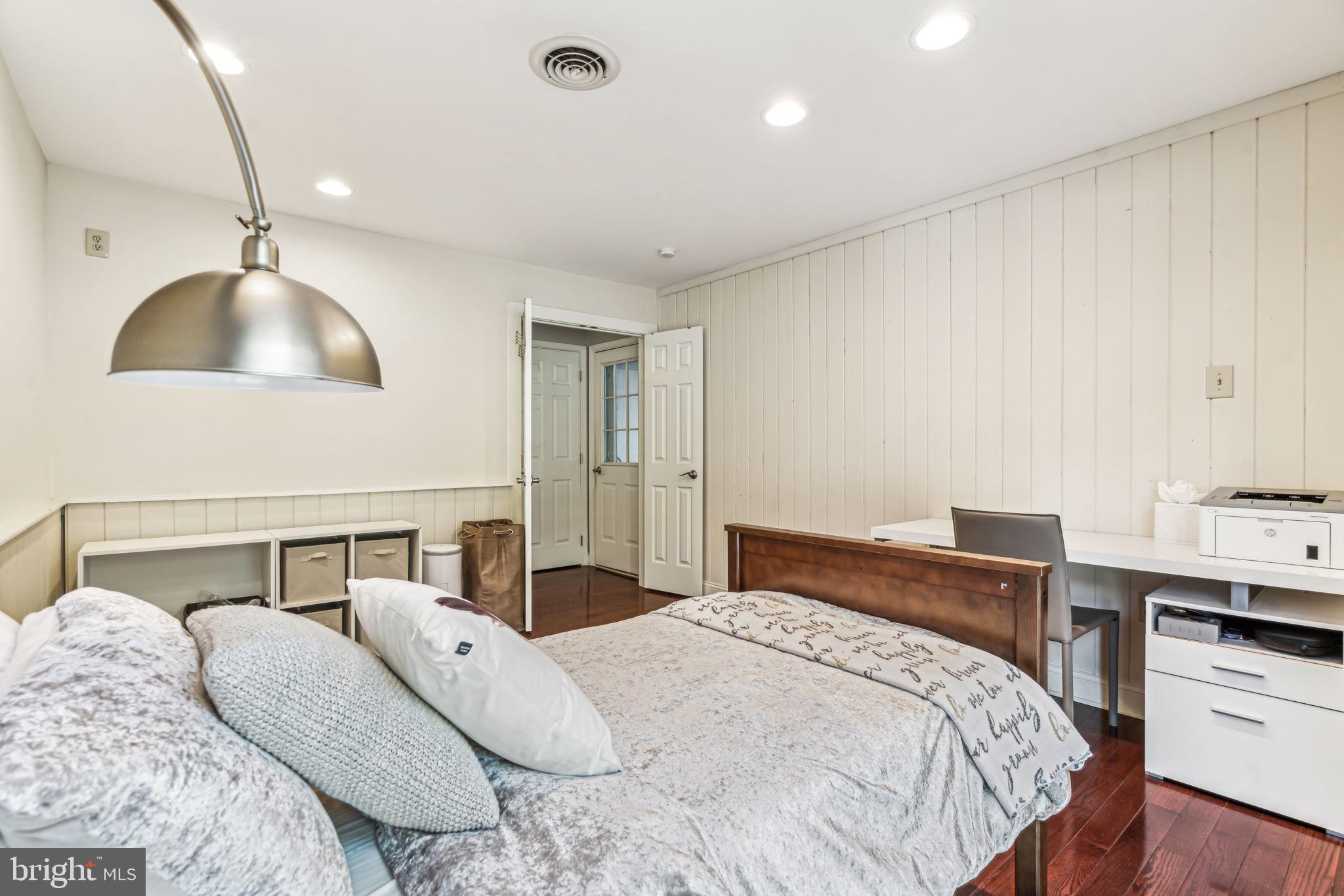 GLEN MILLS - Residential