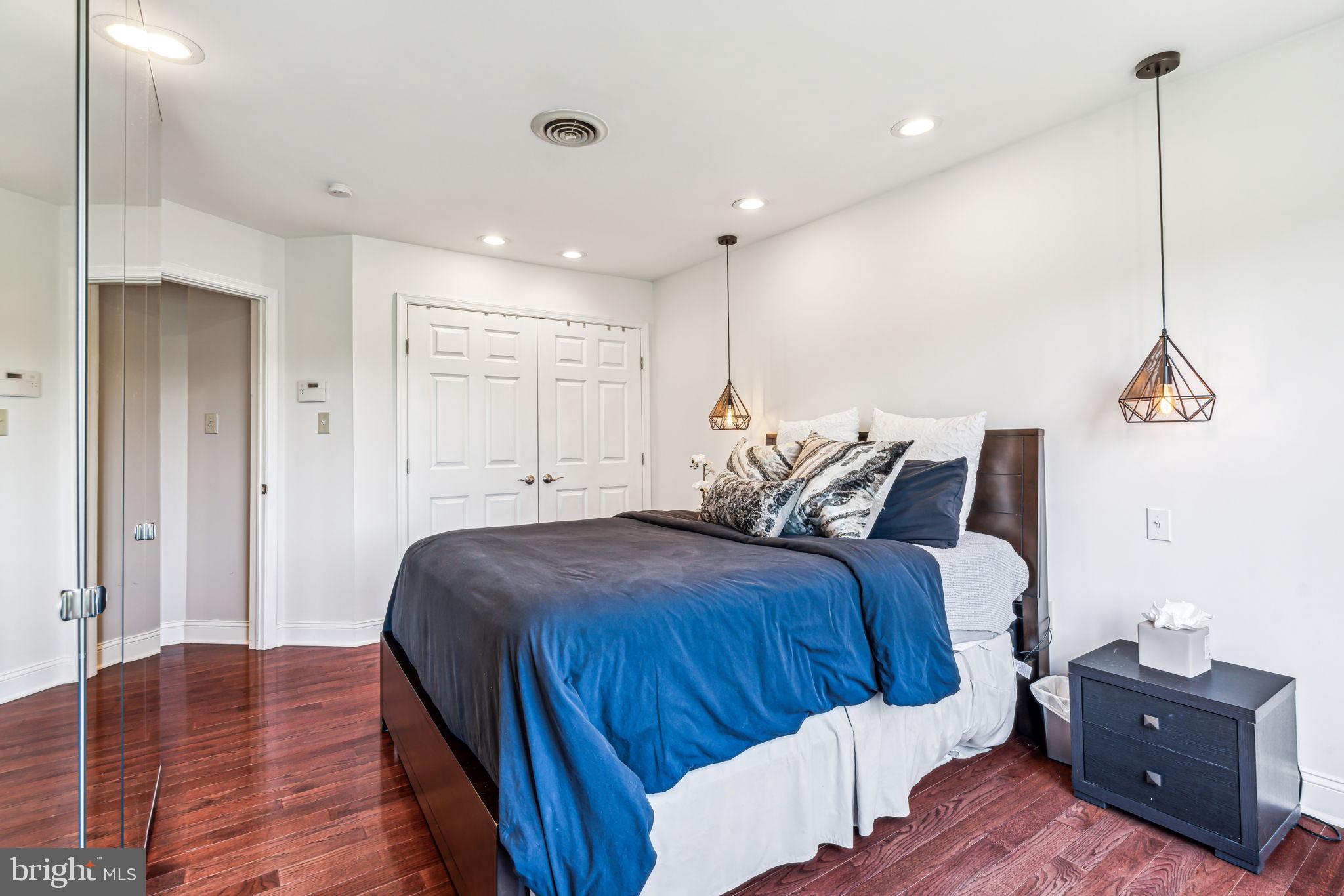 GLEN MILLS - Residential