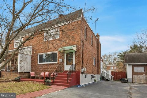 Photo of 222 Collingdale Avenue, DARBY, PA 19023 (MLS # PADE2106480)