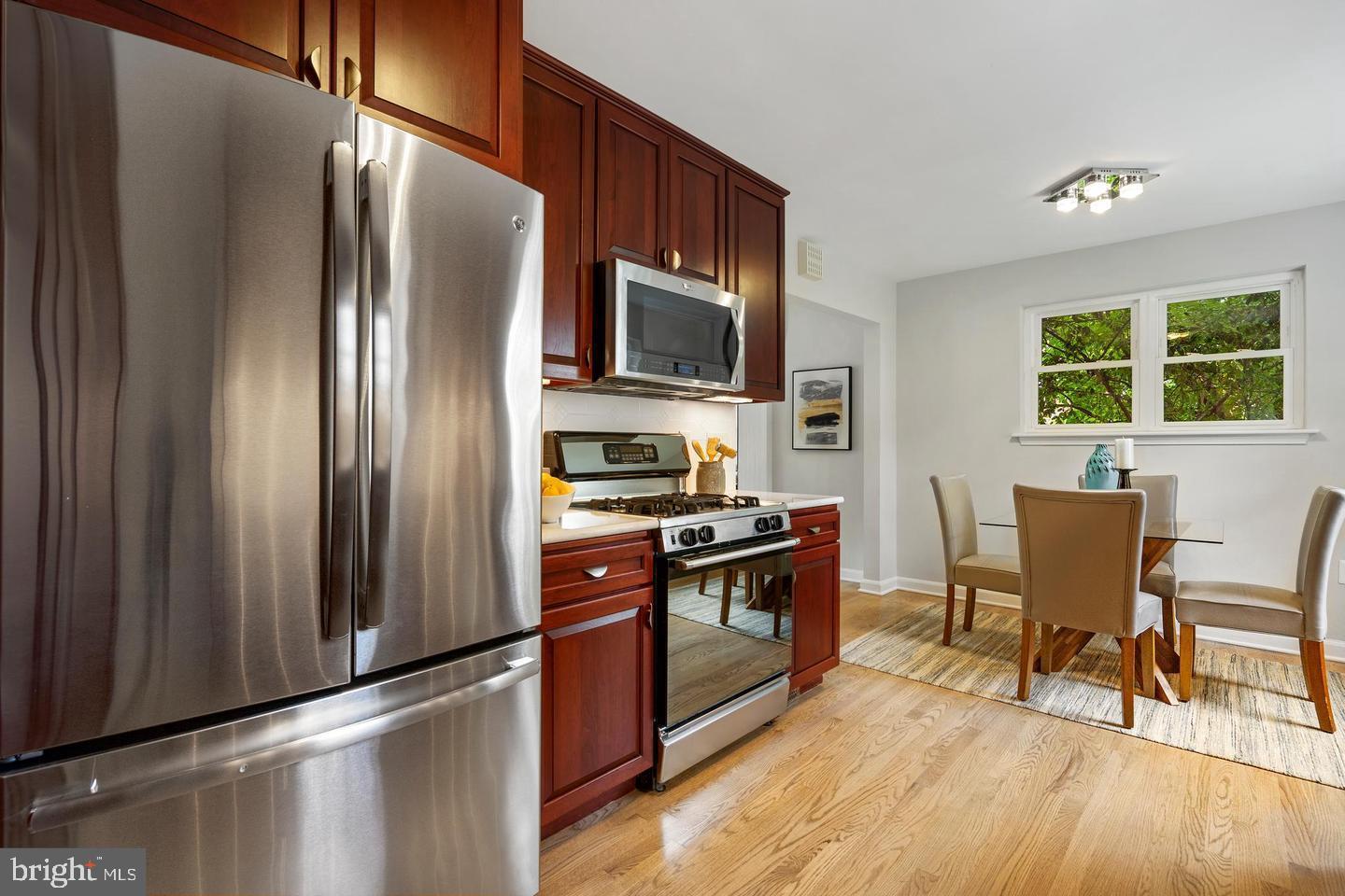 FALLS CHURCH CITY - Residential Lease