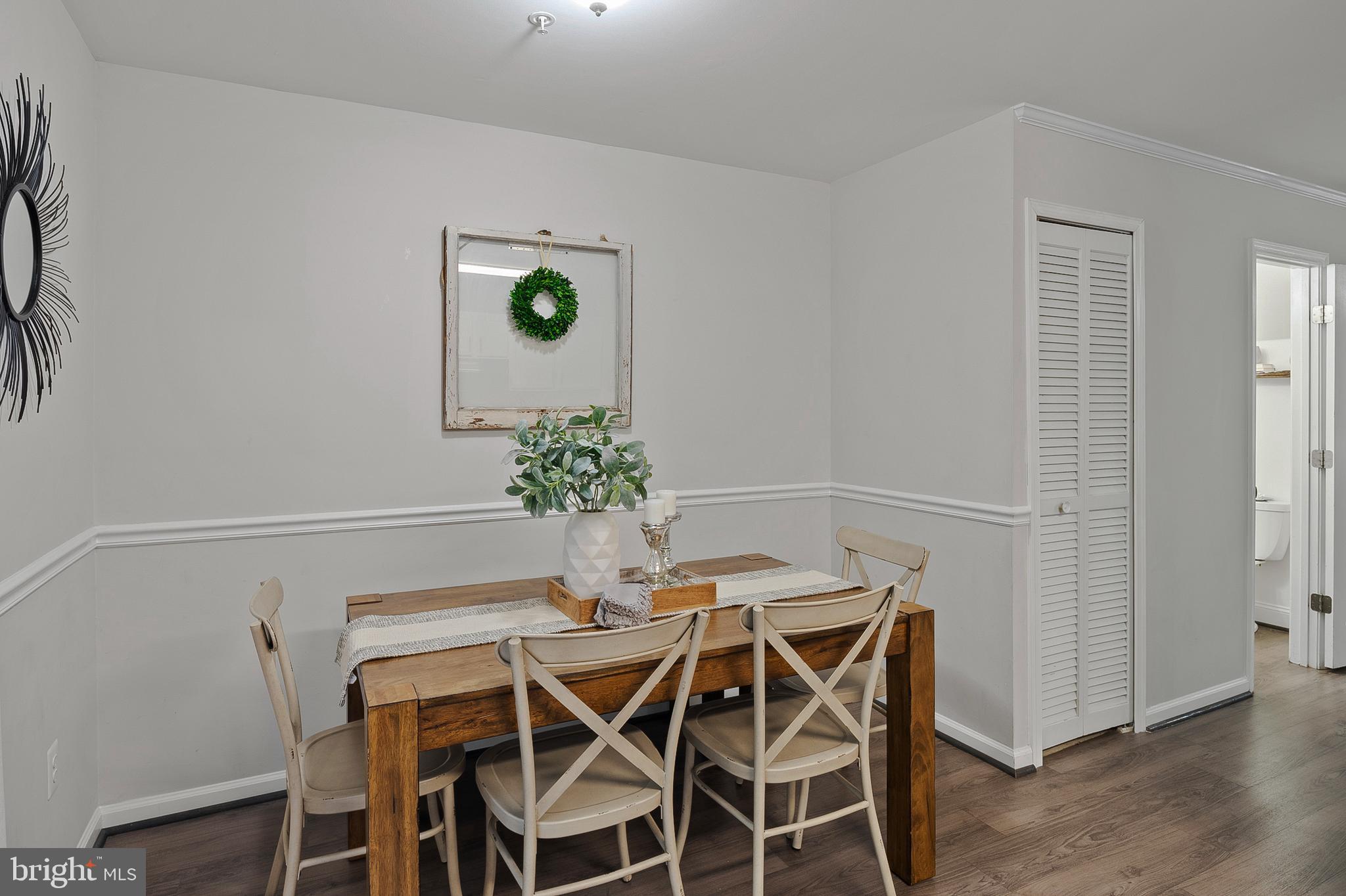 CEDAR GROVE AT CROFTON - Residential