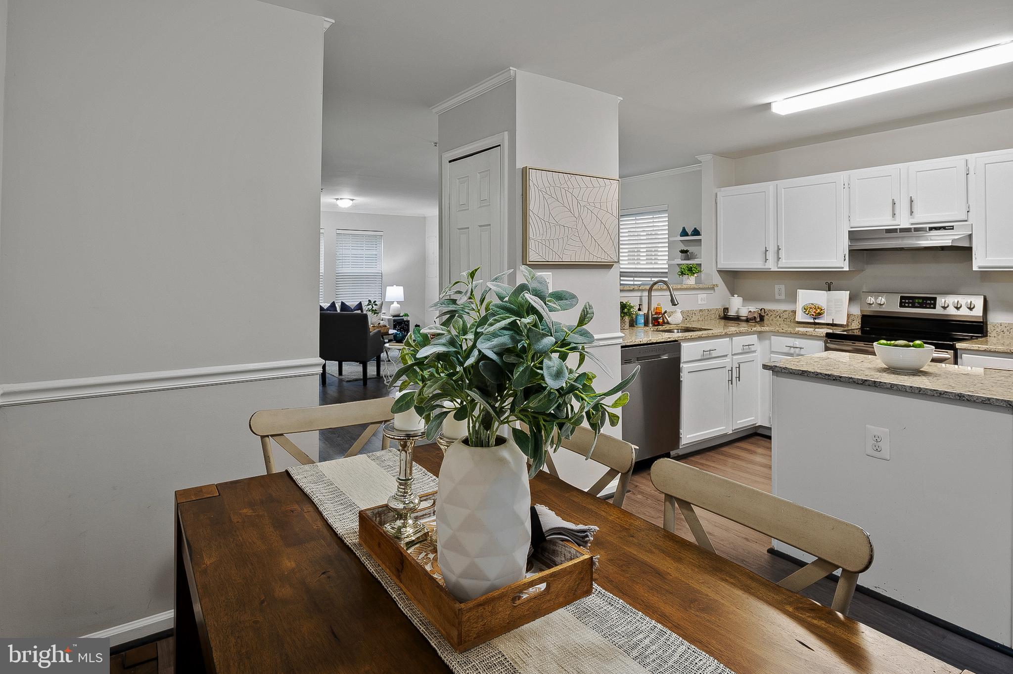 CEDAR GROVE AT CROFTON - Residential