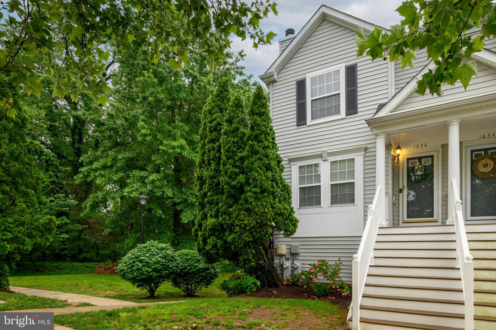 1636 FALLOWFIELD COURT