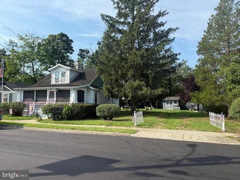 Homes For Sale - 716 Filmore Street<br/> RIVERSIDE, NJ 08075