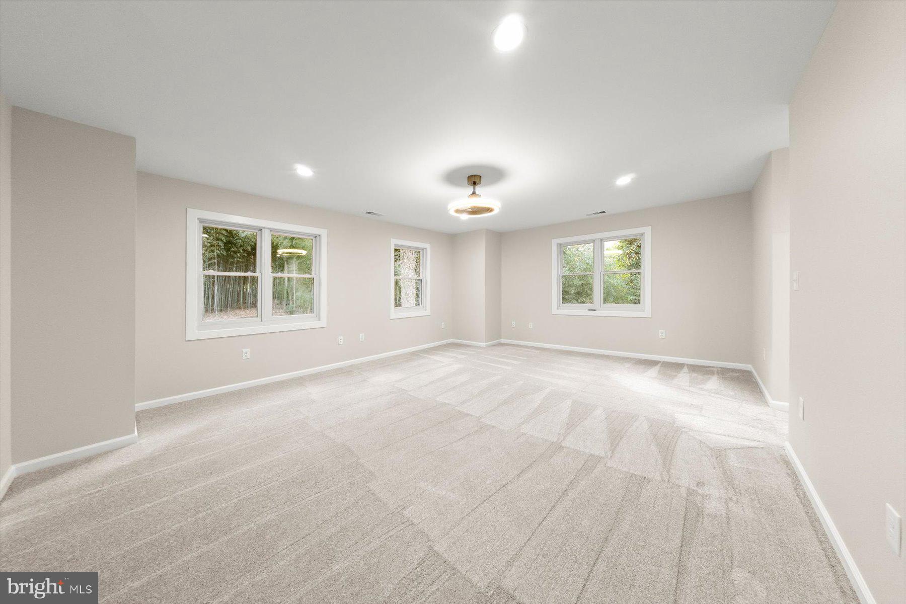 CAPITOL VIEW PARK - Residential