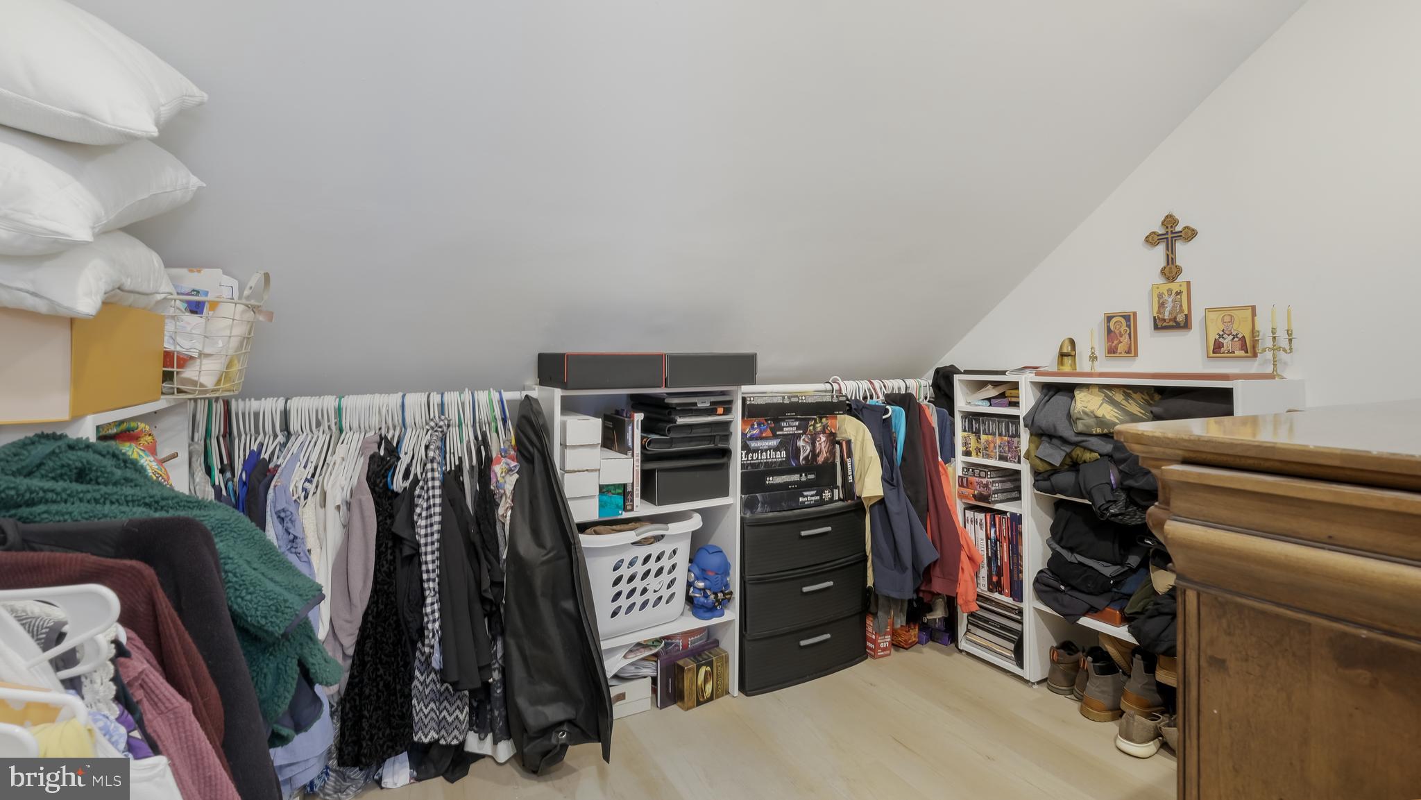 LINDENFIELD - Residential