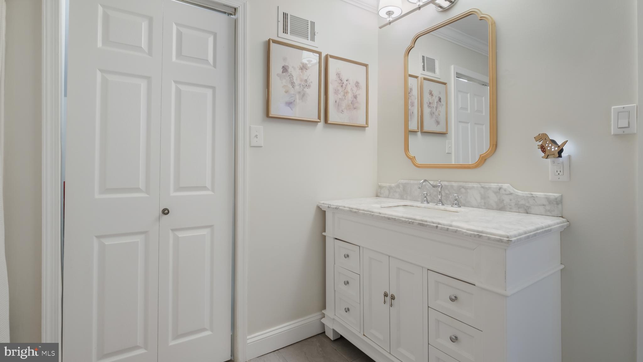 LINDENFIELD - Residential