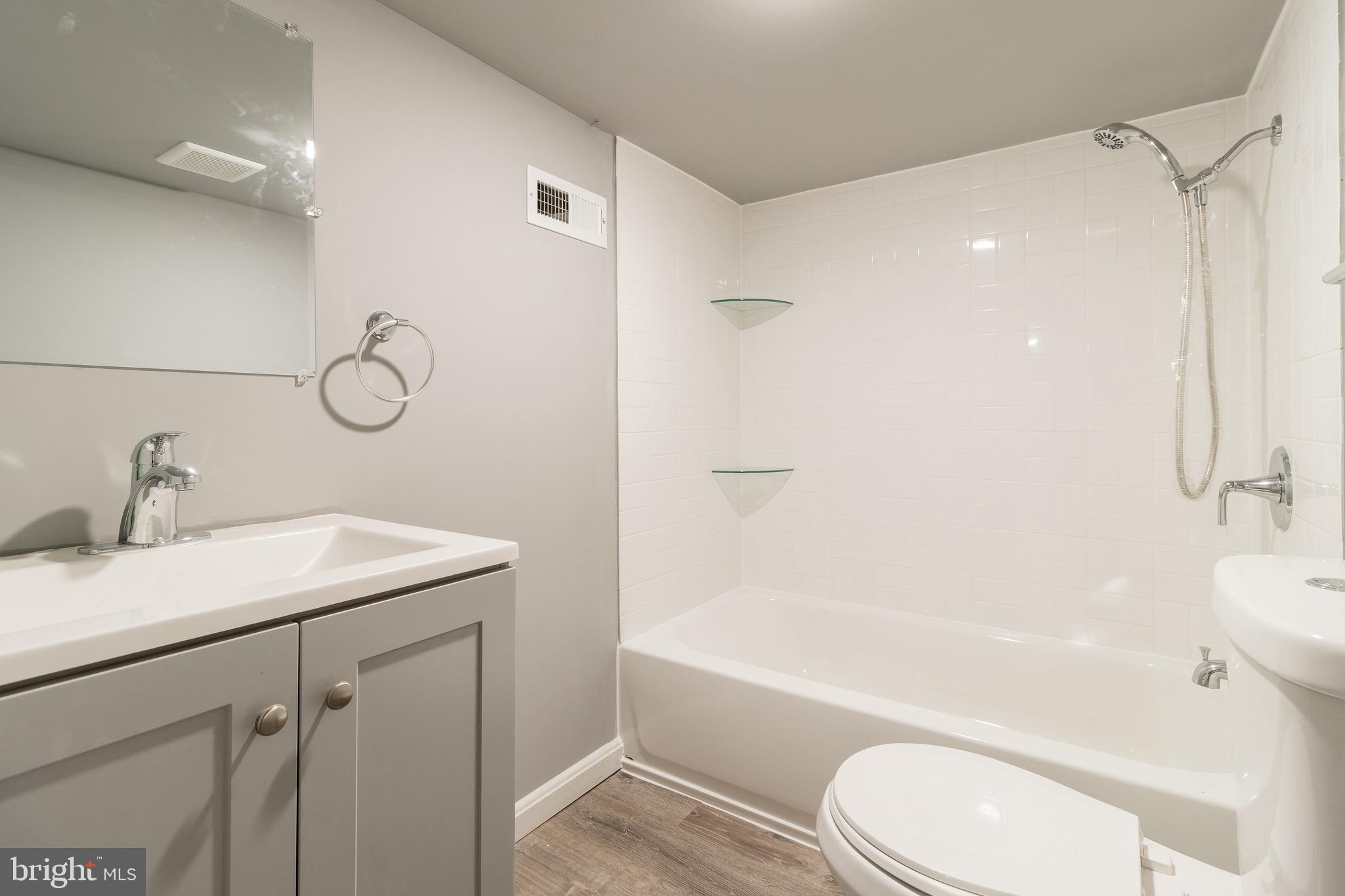 HAMILTON HEIGHTS - Residential