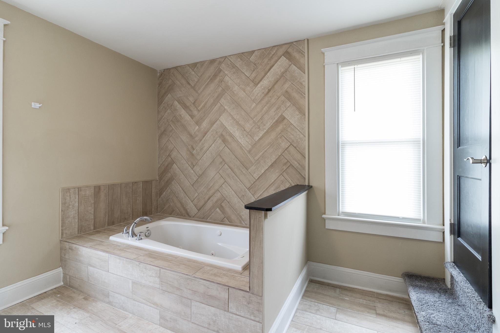 HAMILTON HEIGHTS - Residential