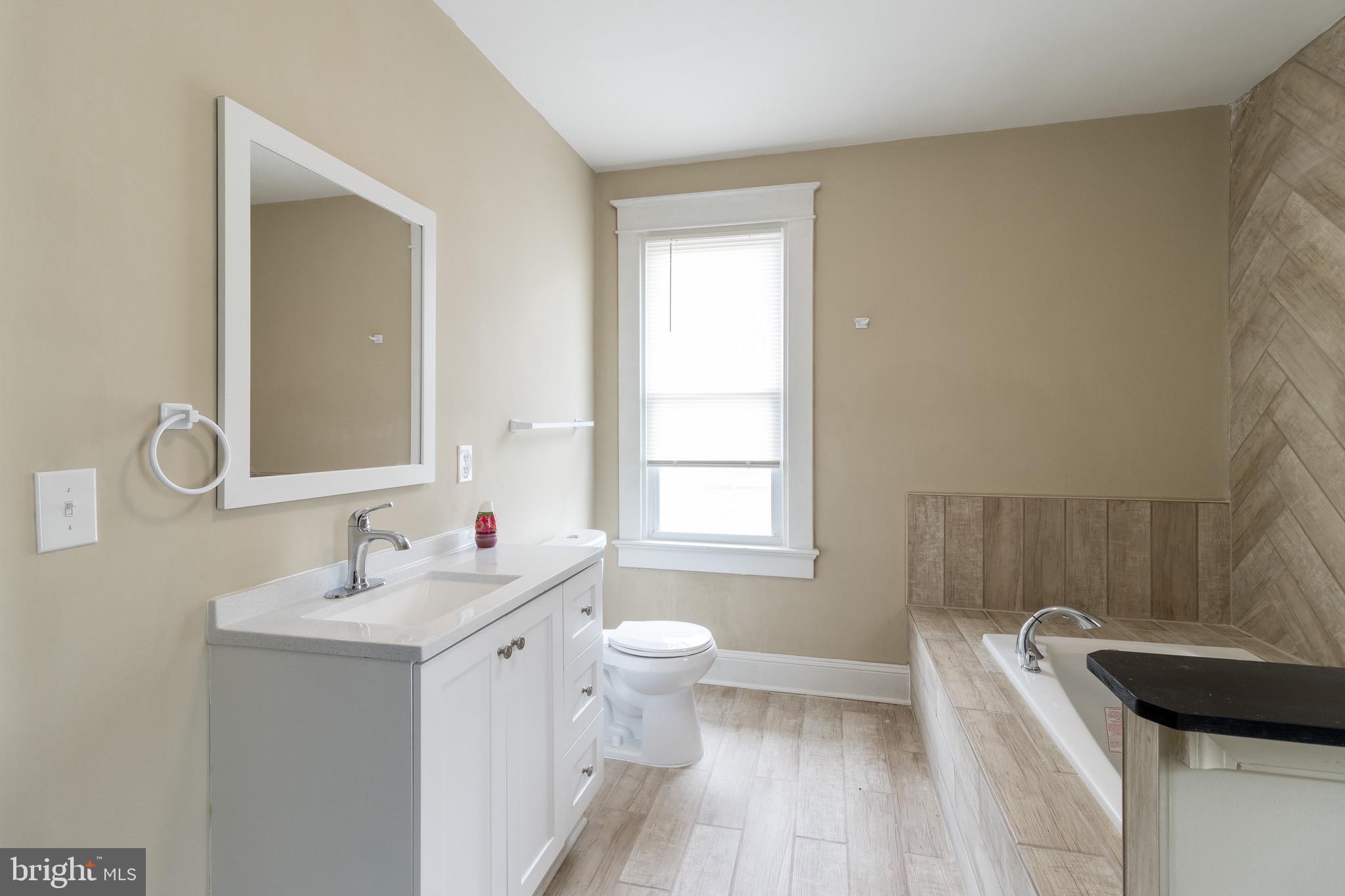 HAMILTON HEIGHTS - Residential