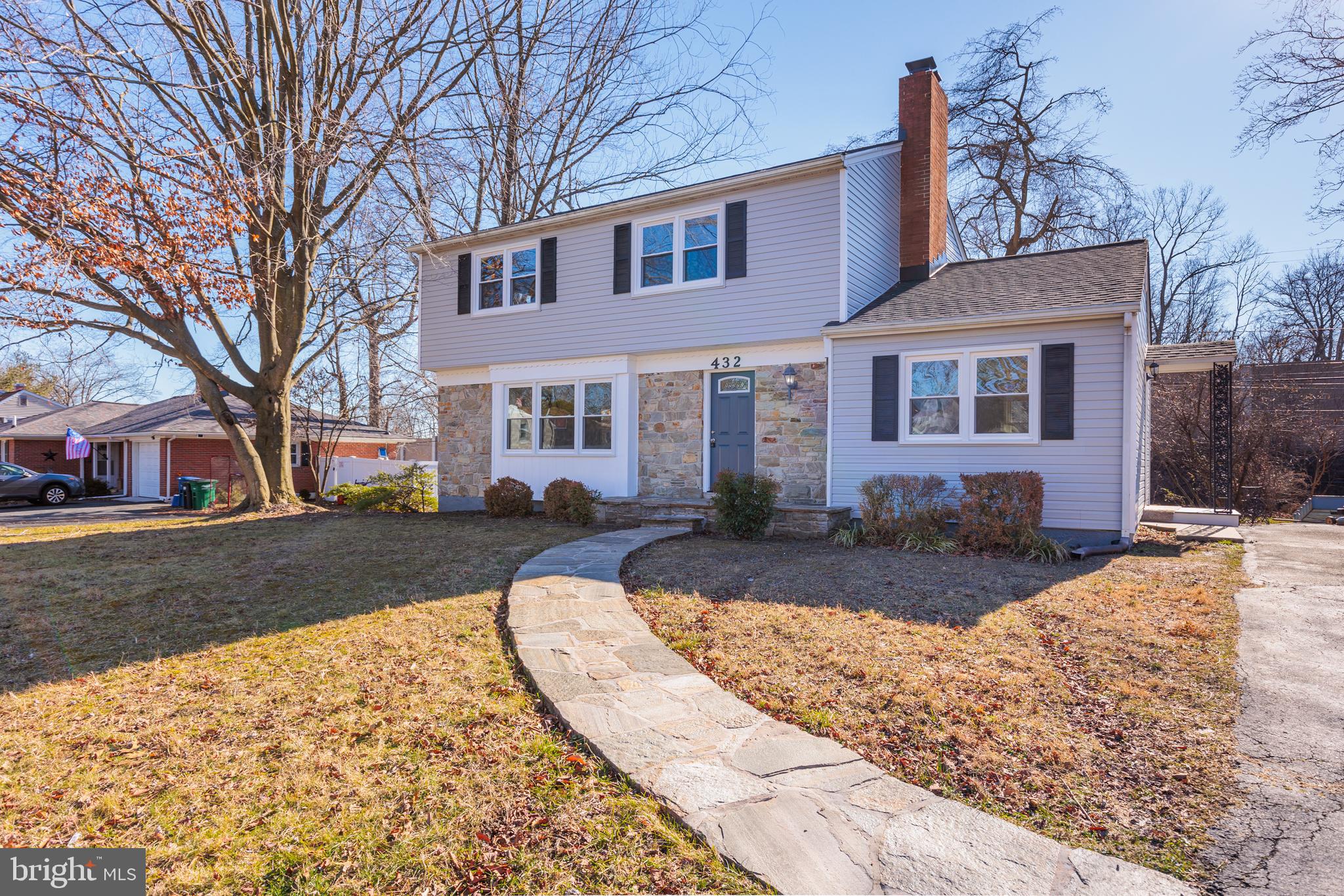 HILLCREST MANOR - Residential