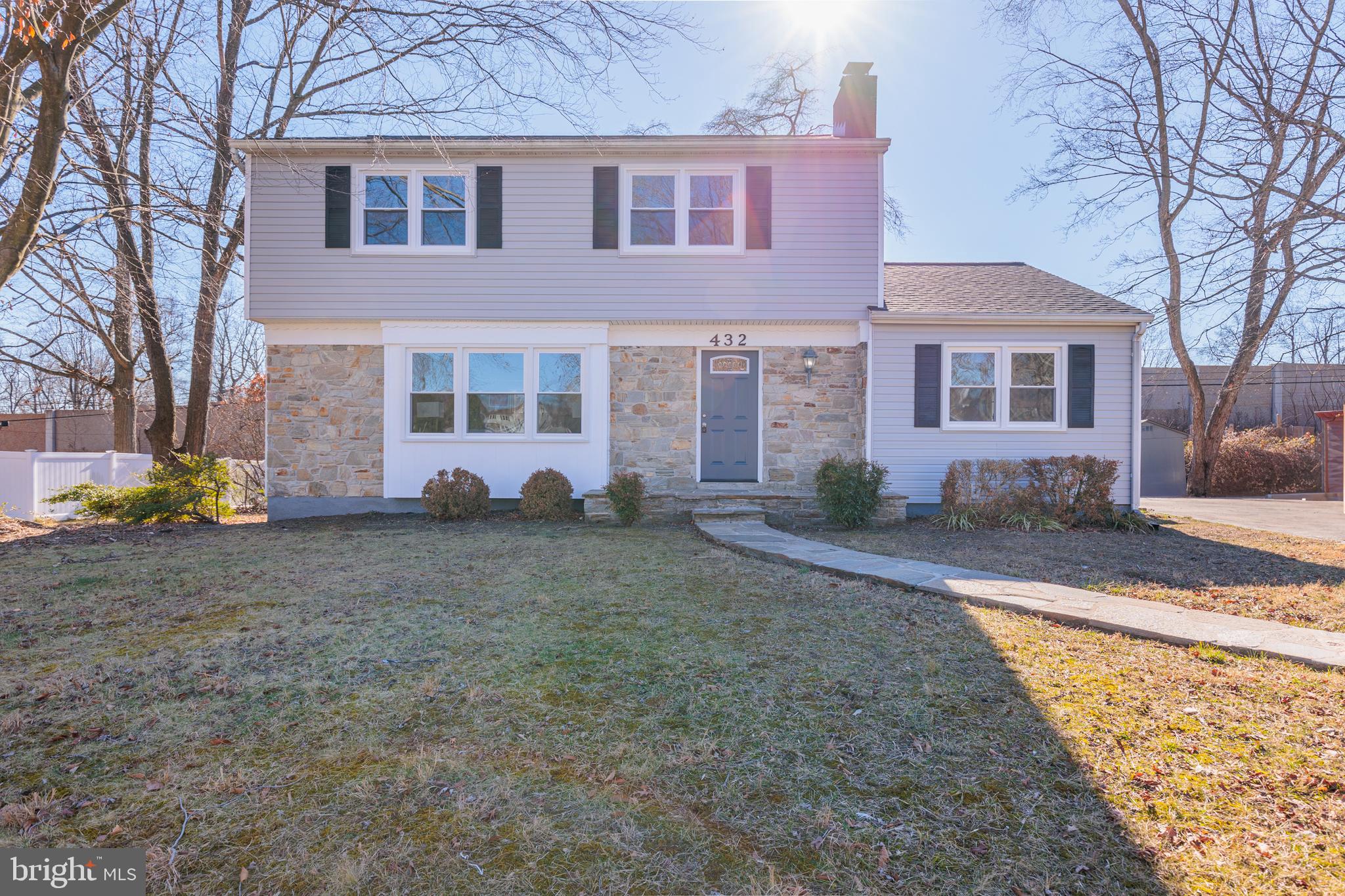 HILLCREST MANOR - Residential