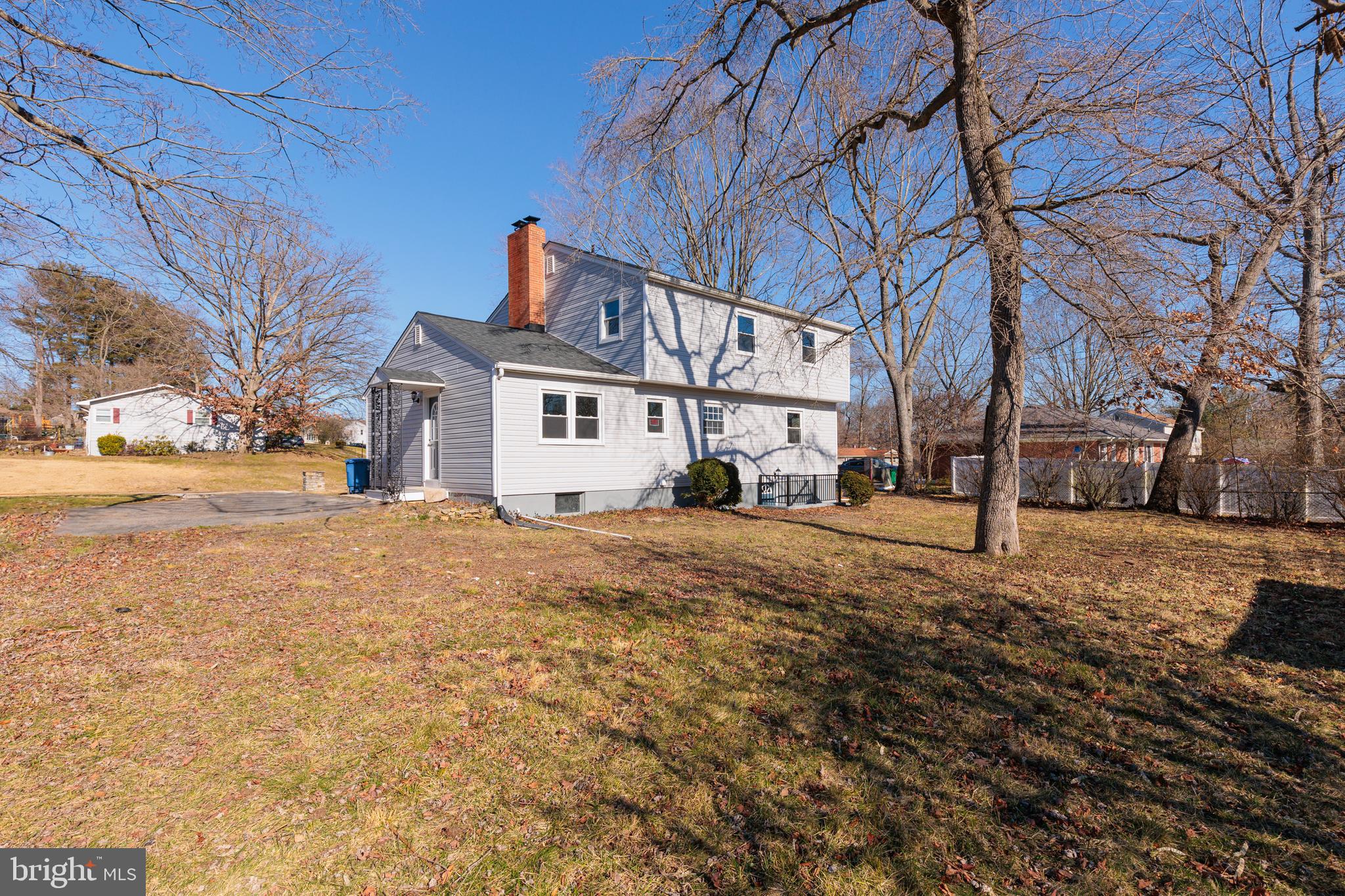 HILLCREST MANOR - Residential