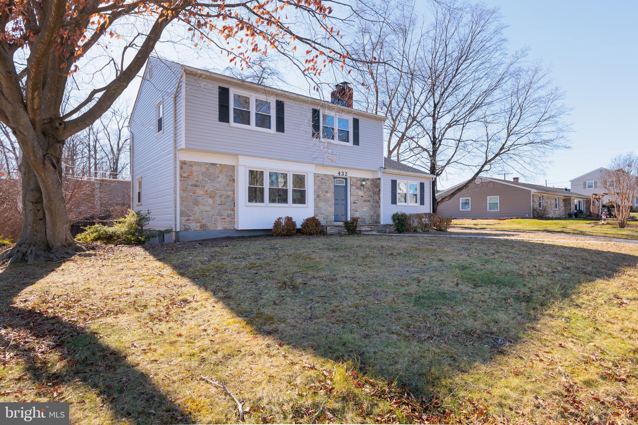 HILLCREST MANOR - Residential